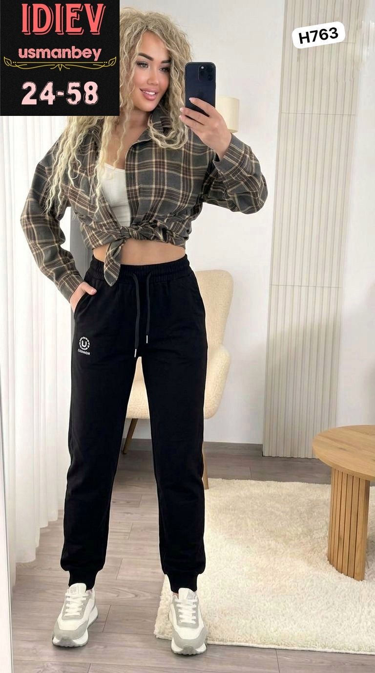 костюм женский,рубашка женская,спортивный женский костюм,женской одежды,костюм тройка женский