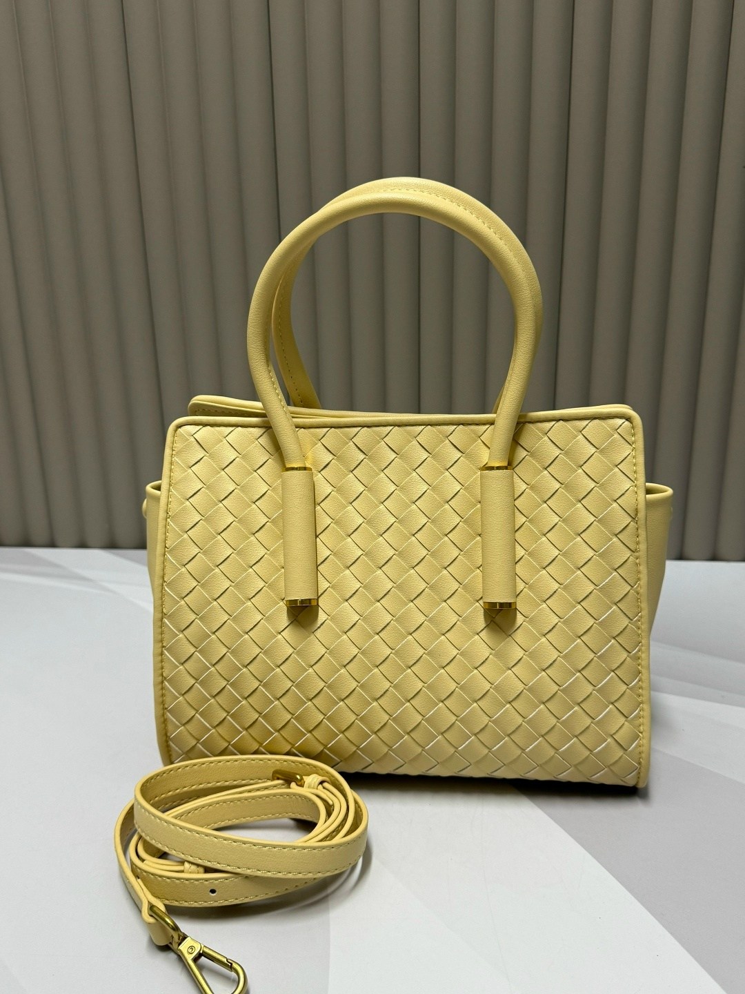 сумка,bottega veneta сумка,bottega veneta сумки женские,женская сумка,модная сумка