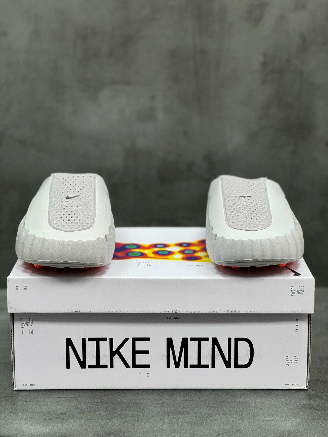 кроссовки,спортивная ,кроссовки nike,оригинальные кроссовки,найк тапки