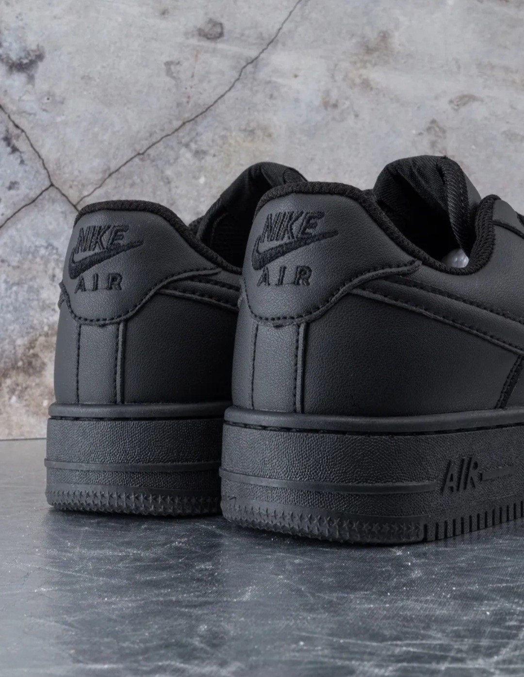 кроссовки nike air force 1,nike air force 1 low triple black,nike air force 1 low черные,кроссовки nike air force 1 low black,черные кроссовки