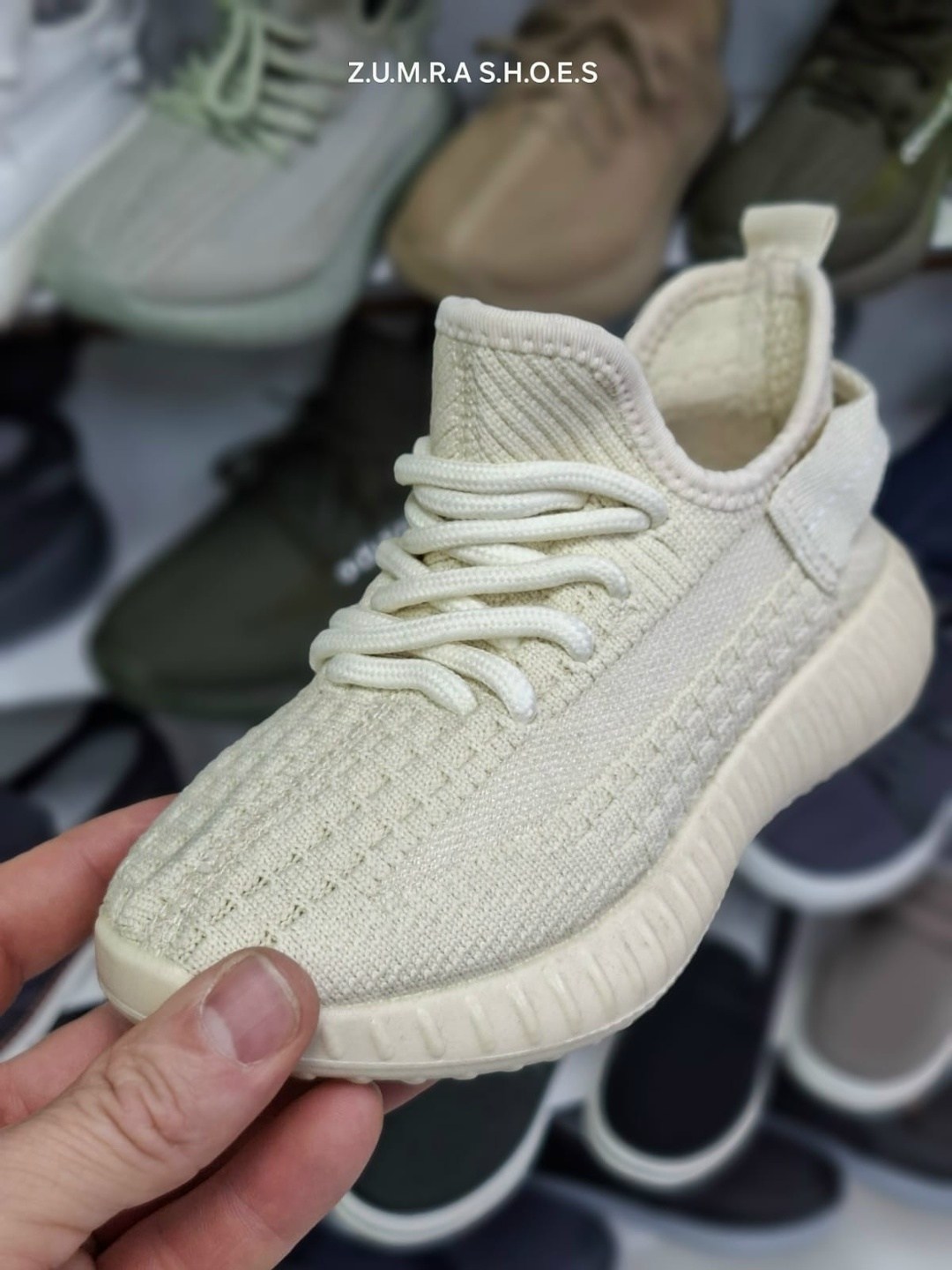 кроссовки,кроссовки женскиe,изики кроссовки,детские кроссовки,кроссовка