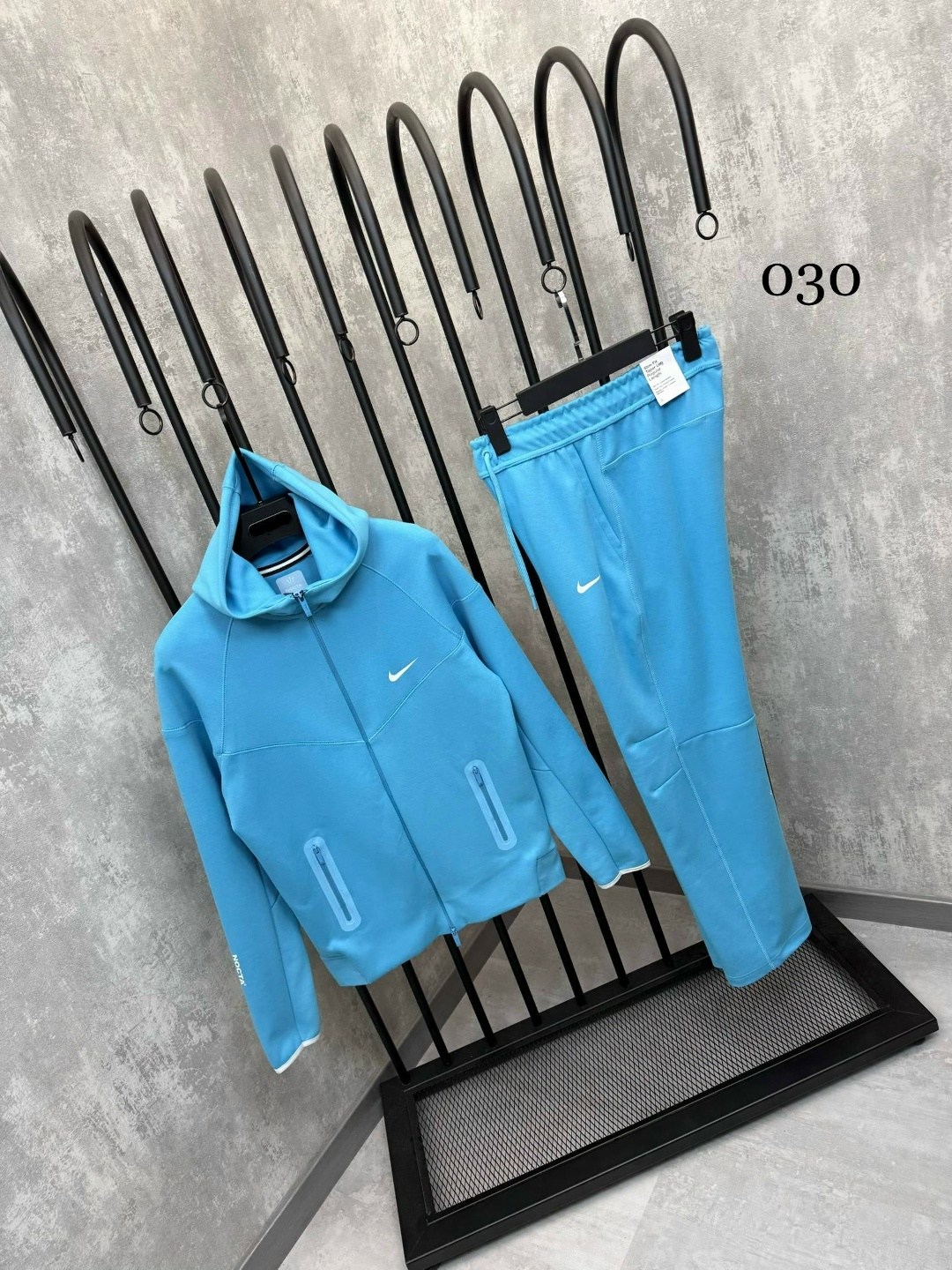 nike tech fleece костюм голубой,спортивные костюмы найк,костюм nike tech fleece nocta голубой,nike tracksuit,спортивные костюмы nike
