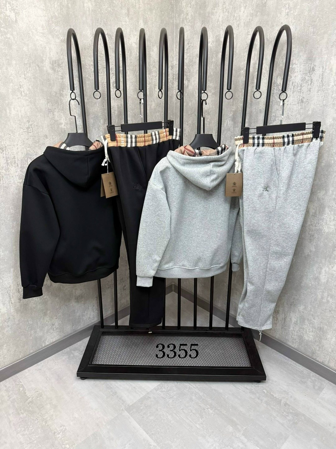 костюм спортивный burberry,burberry tracksuit,спортивные костюм,костюм спортивный мужской burberry повседневный черный,спортивный костюм brunello cucinelli