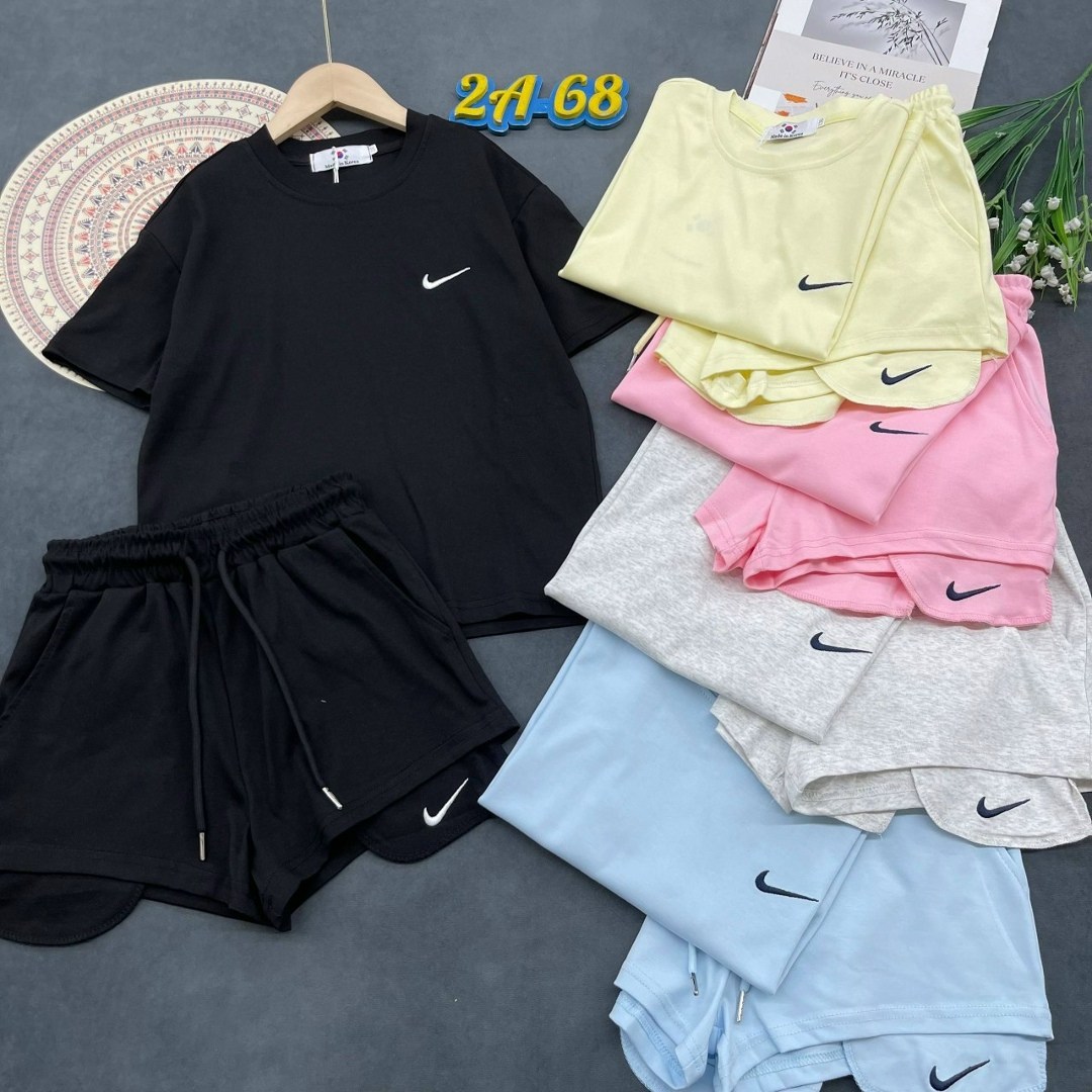 костюм женский,женские костюмы спортивные,комплект спортивного костюма,спортивные костюм,костюм для девушек