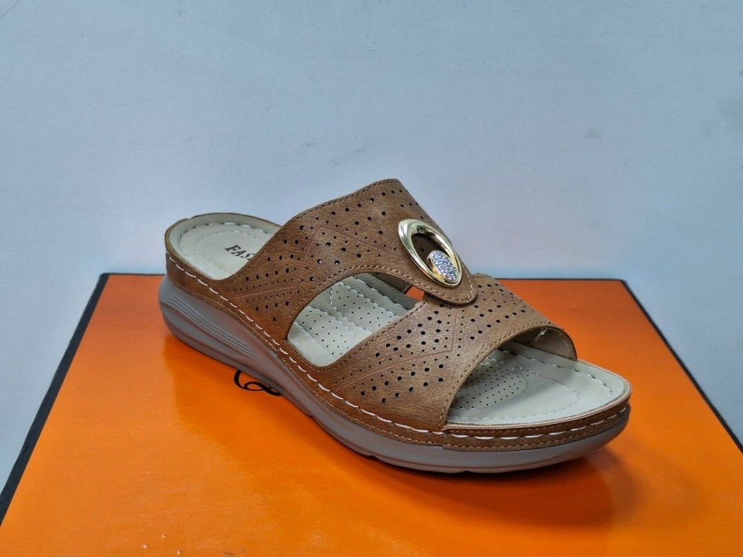 ,сабо женские,пантолеты женские,сандалии женские,сабо с перфорацией