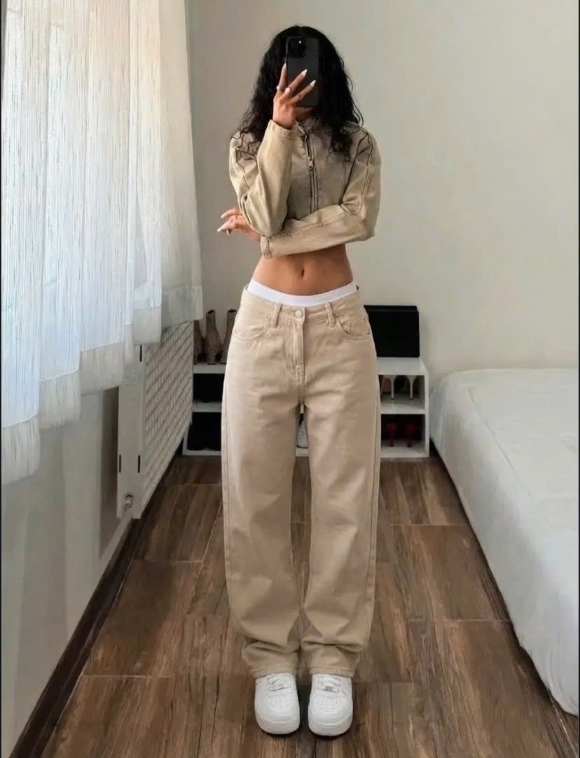 бежевые широкие джинсы,джинсы бежевые,брюки повседневные модные,широкие брюки,широкие женские джинсы