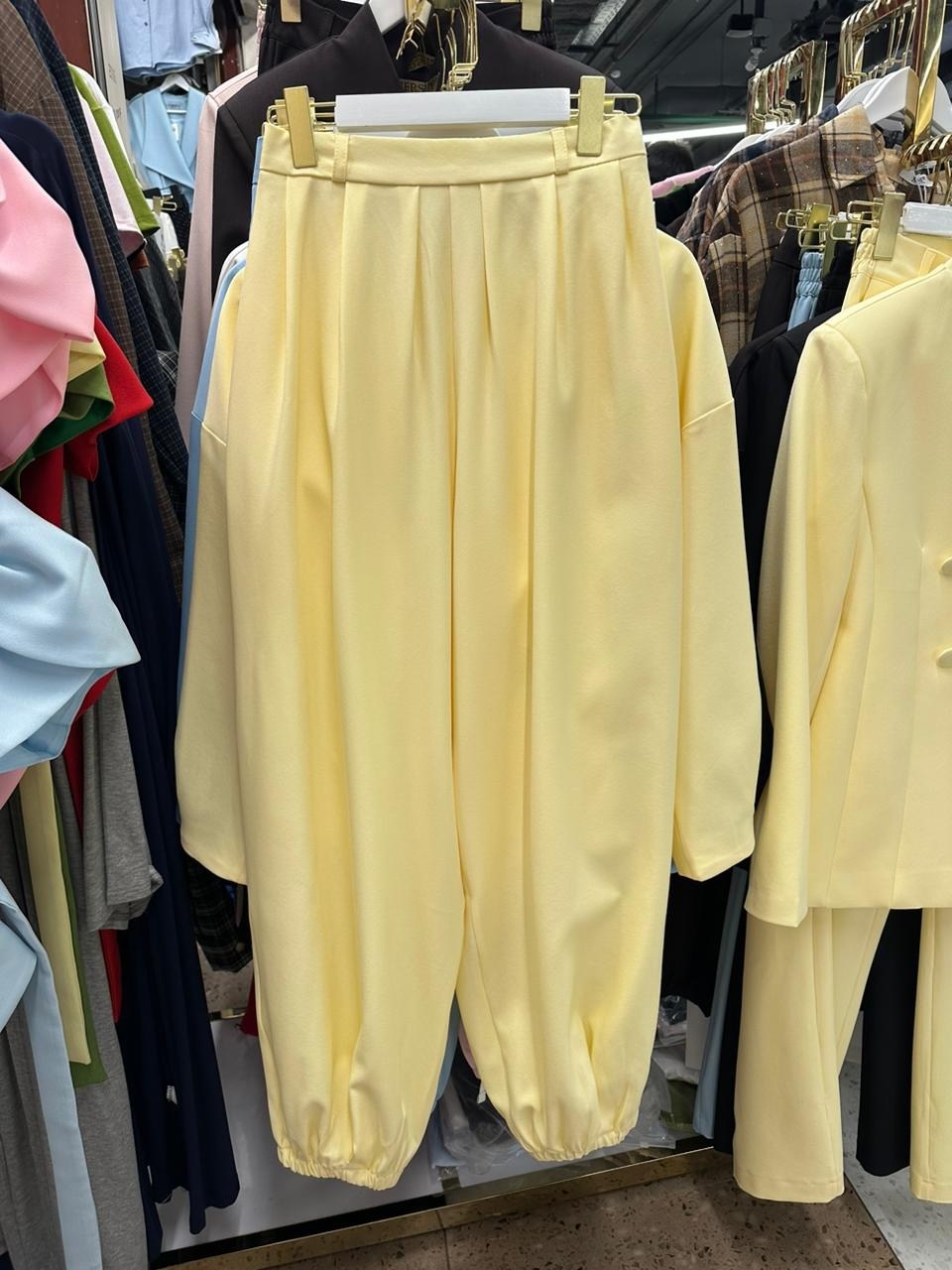 жакет,женские жакеты,женские пиджаки,жакет и брюки,жакет с поясом