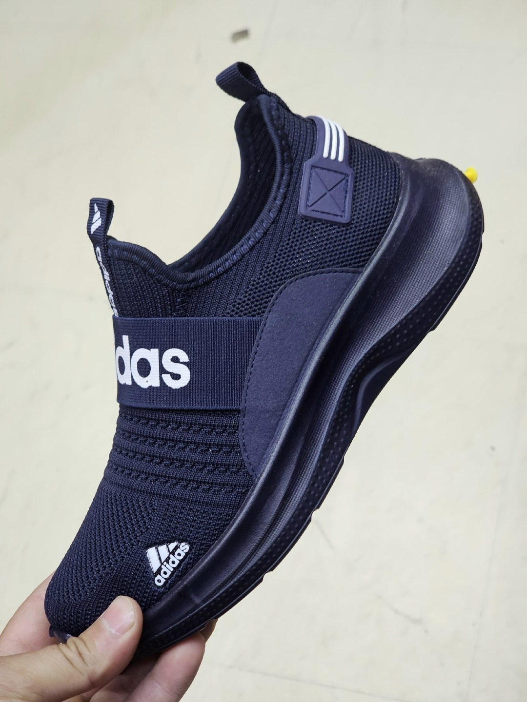 кроссовки adidas,кроссовки мужские adidas,кроссовки,спортивная ,кроссовки адидас