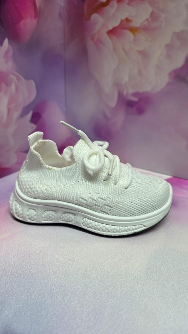 ,кроссовки,детская ,детские кроссовки,спортивная