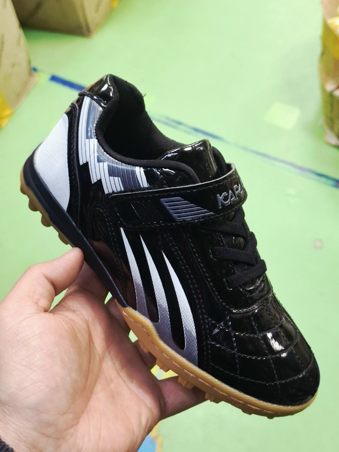 футбольная,кроссовки футбольные,кроссовки для футбола, для футбола, спортивная