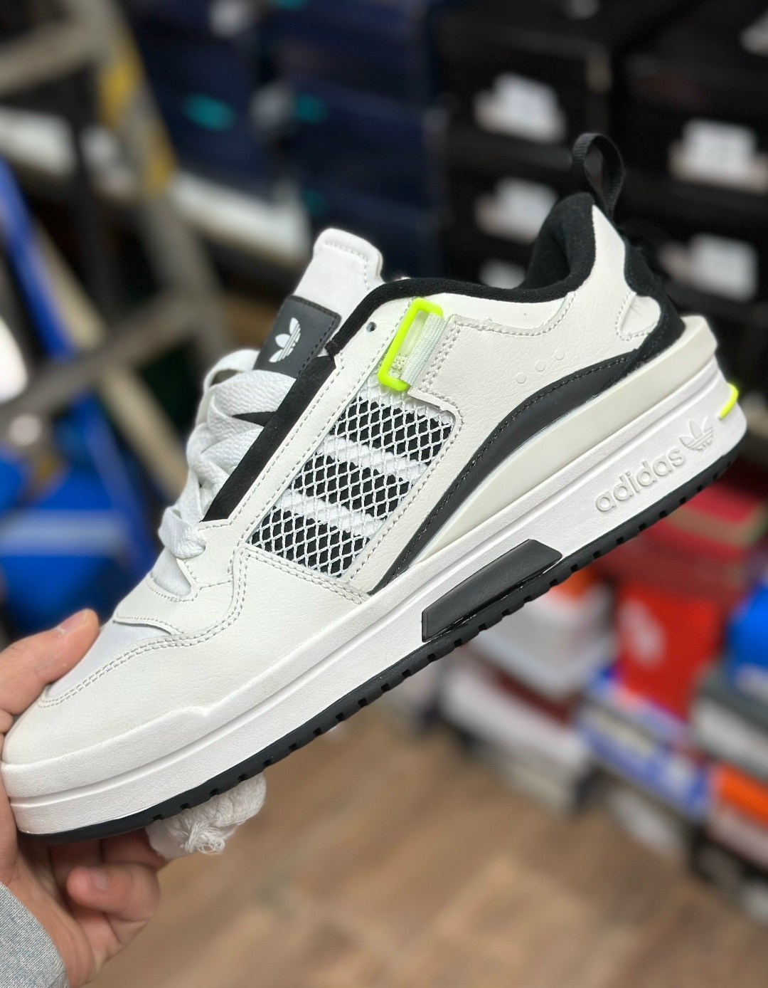 мужские кроссовки adidas,кроссовки adidas,адидас люкс кроссовки,кроссовки adidas forum low мужские,кроссовки