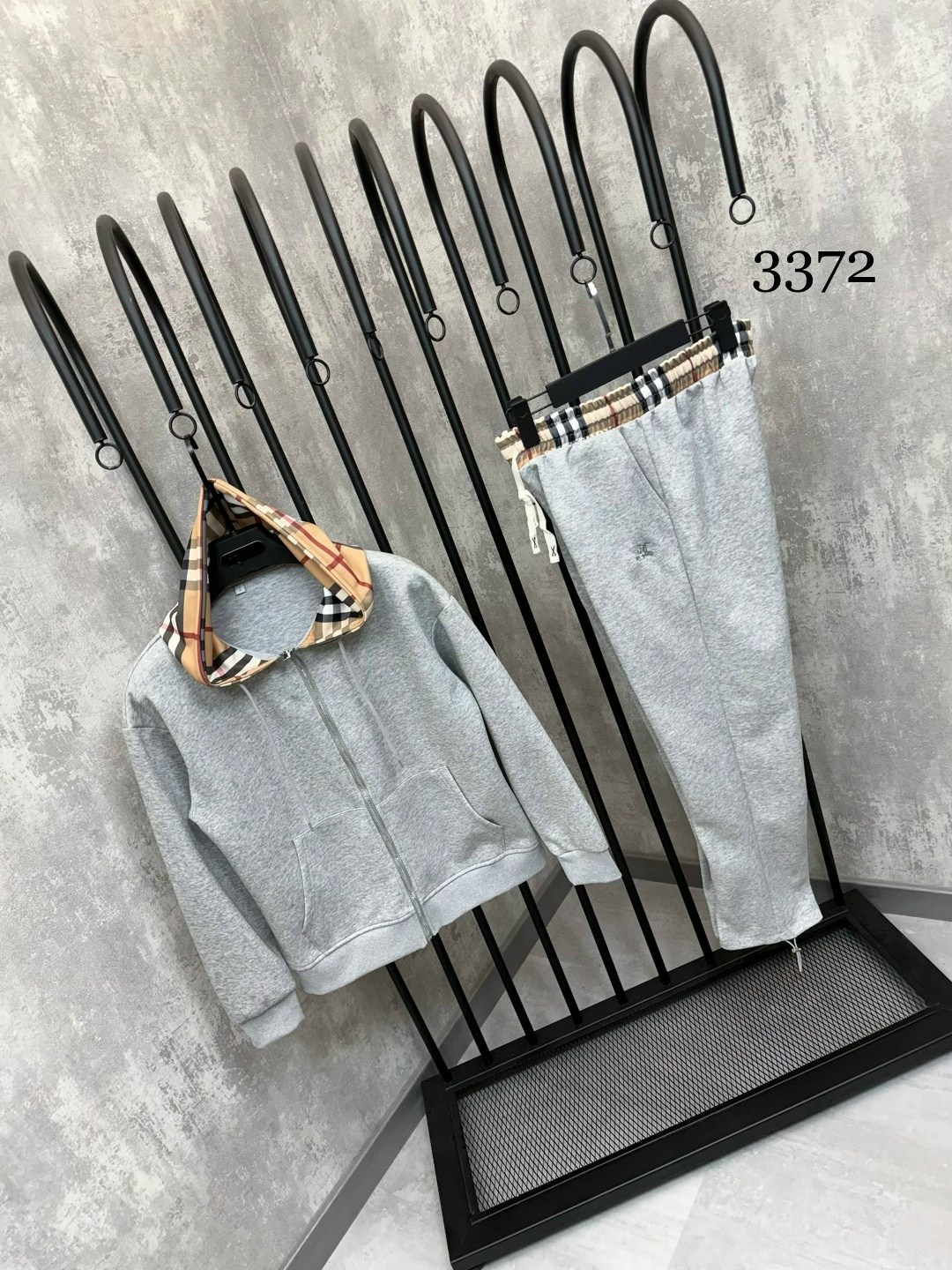 костюм спортивный burberry,спортивные костюм,спортивный костюм барбери,костюм барбери,мужские спортивные костюмы