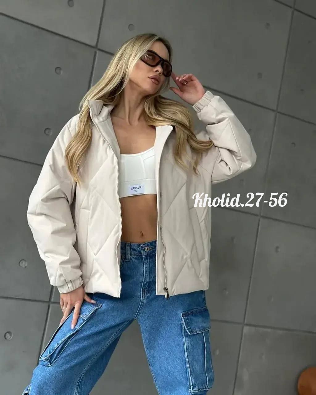 теплая джинсовая куртка с мехом,меховая джинсовая куртка женская,женская куртка корейская зимняя с искусственным меховым воротником и капюшоном джинсовая,женская джинсовая куртка с мехом,куртка джинсо