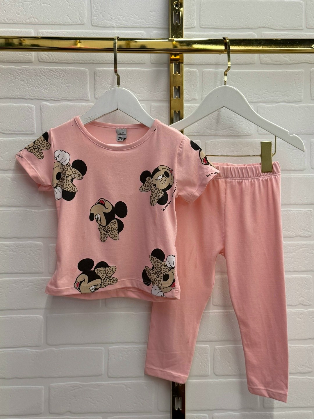 комплект одежды девочке,костюм для девочек,одежда для девочек,ребенок,спортивные костюмы для девочек