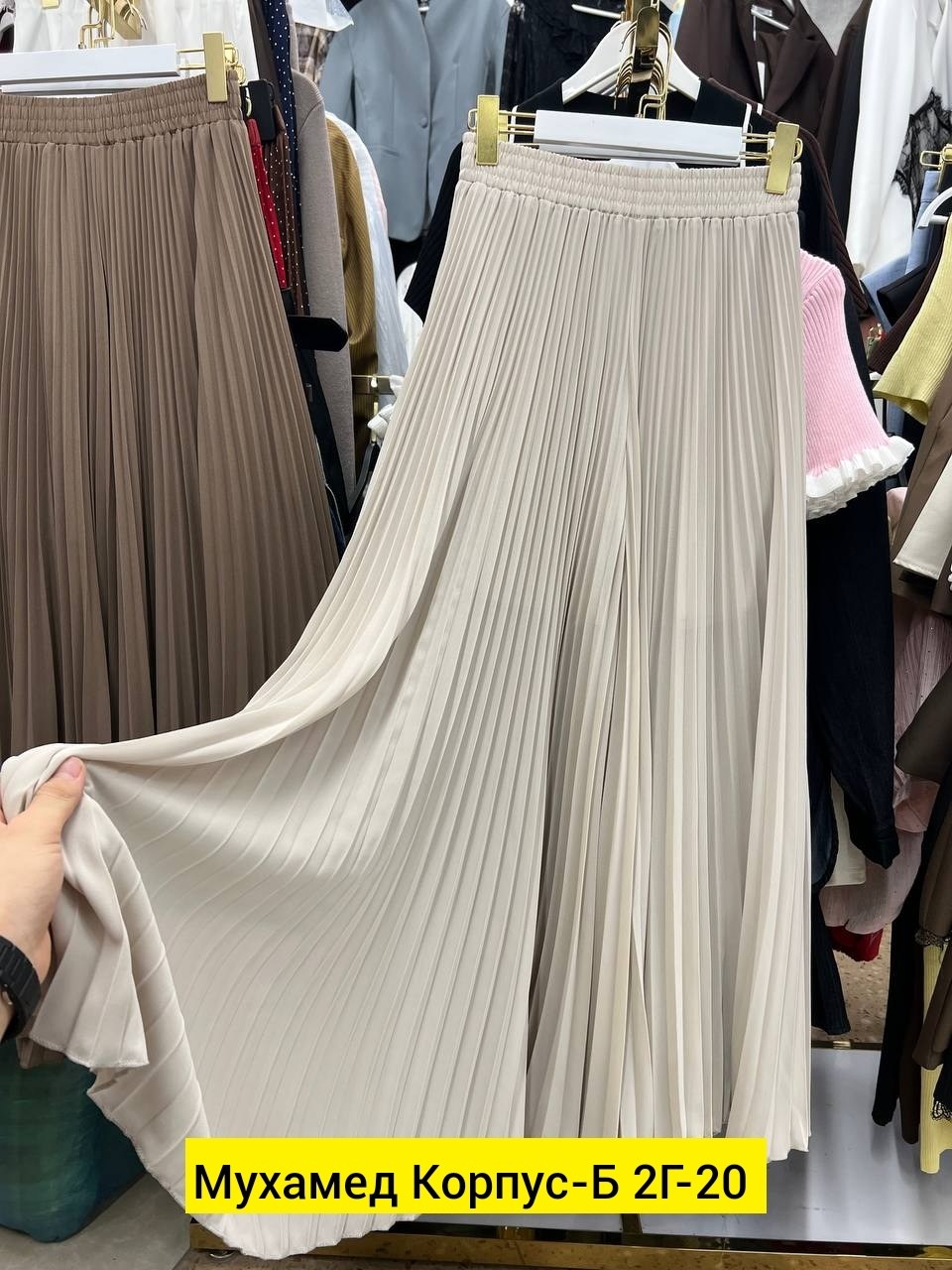 брюки женские плиссированные широкие,брюки женские свободные плиссированные с широкими штанинами,женские плиссированные брюки с широкими штанинами,женские летние плиссированные свободные брюки,широкие