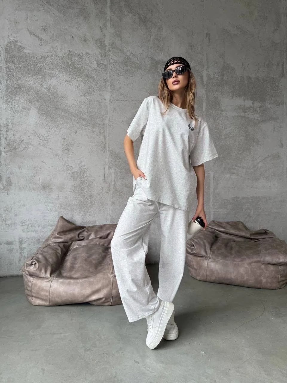 стильные костюмы,летние костюмы,трикотажные костюмы,женские костюмы,спортивные костюмы