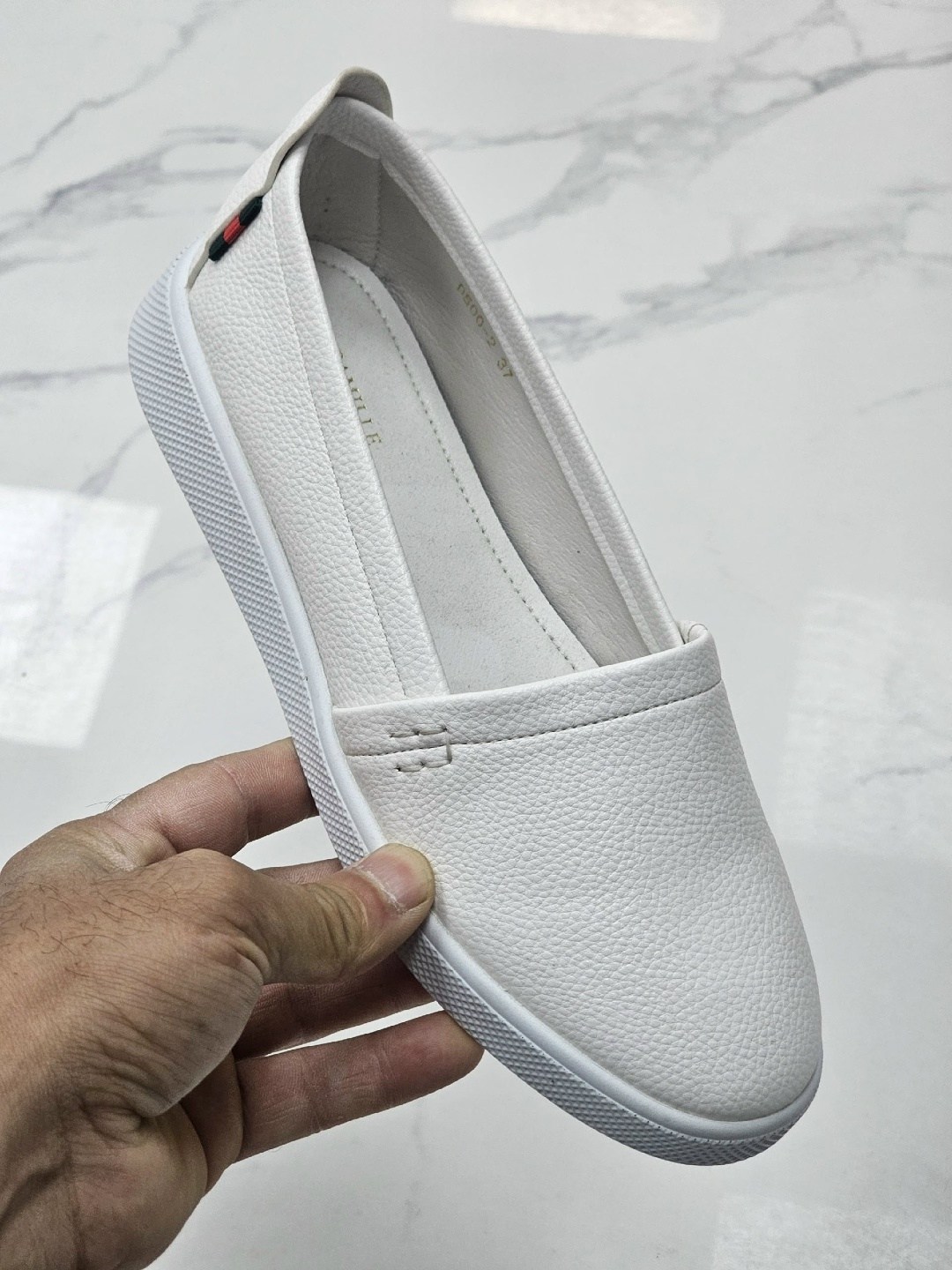 ,слипоны женские,белые слипоны,тканевые мокасины,женская