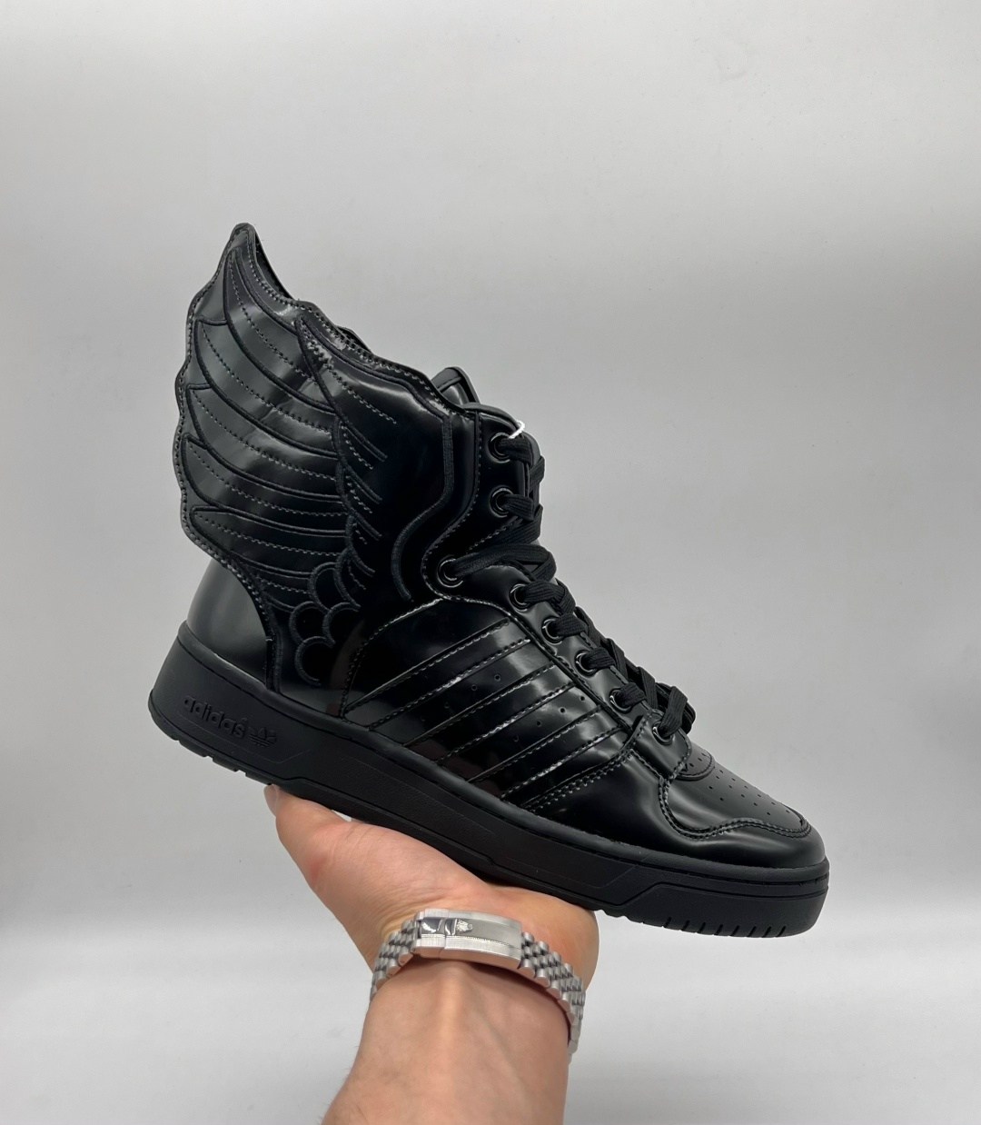 adidas jeremy scott wings 2.0 black,adidas jeremy scott wings 2.0,adidas wings 2.0 x jeremy scott black,adidas jeremy scott wings,adidas jeremy scott black wings