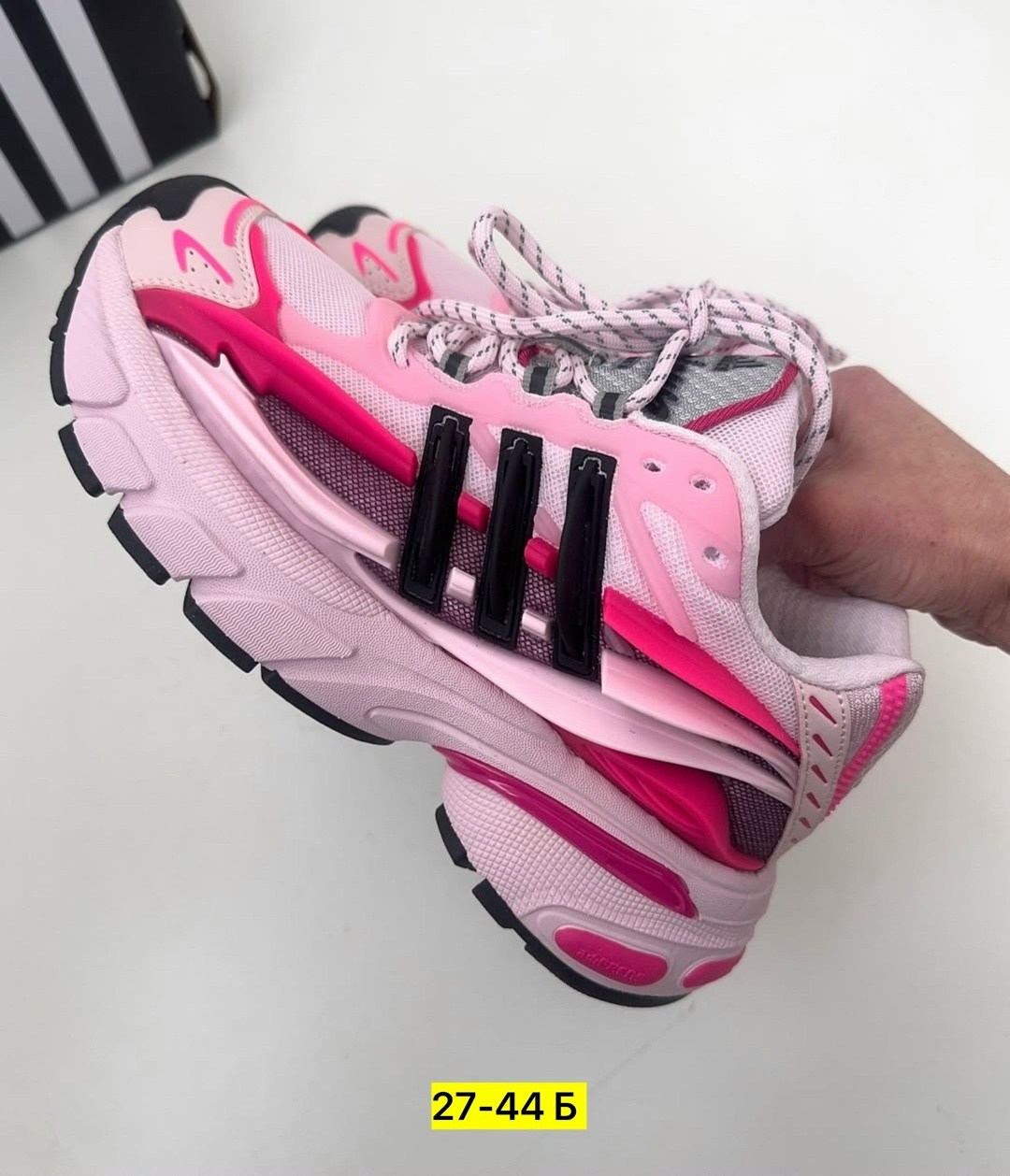 кроссовки адидас,кроссовки adidas,,повседневные кроссовки,кроссовки женскиe