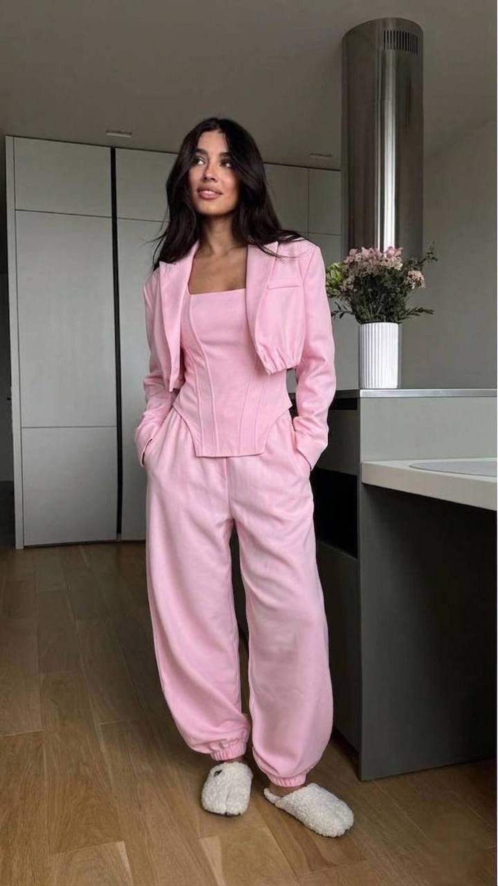 брючный костюм женский,модные образы,костюм брючный