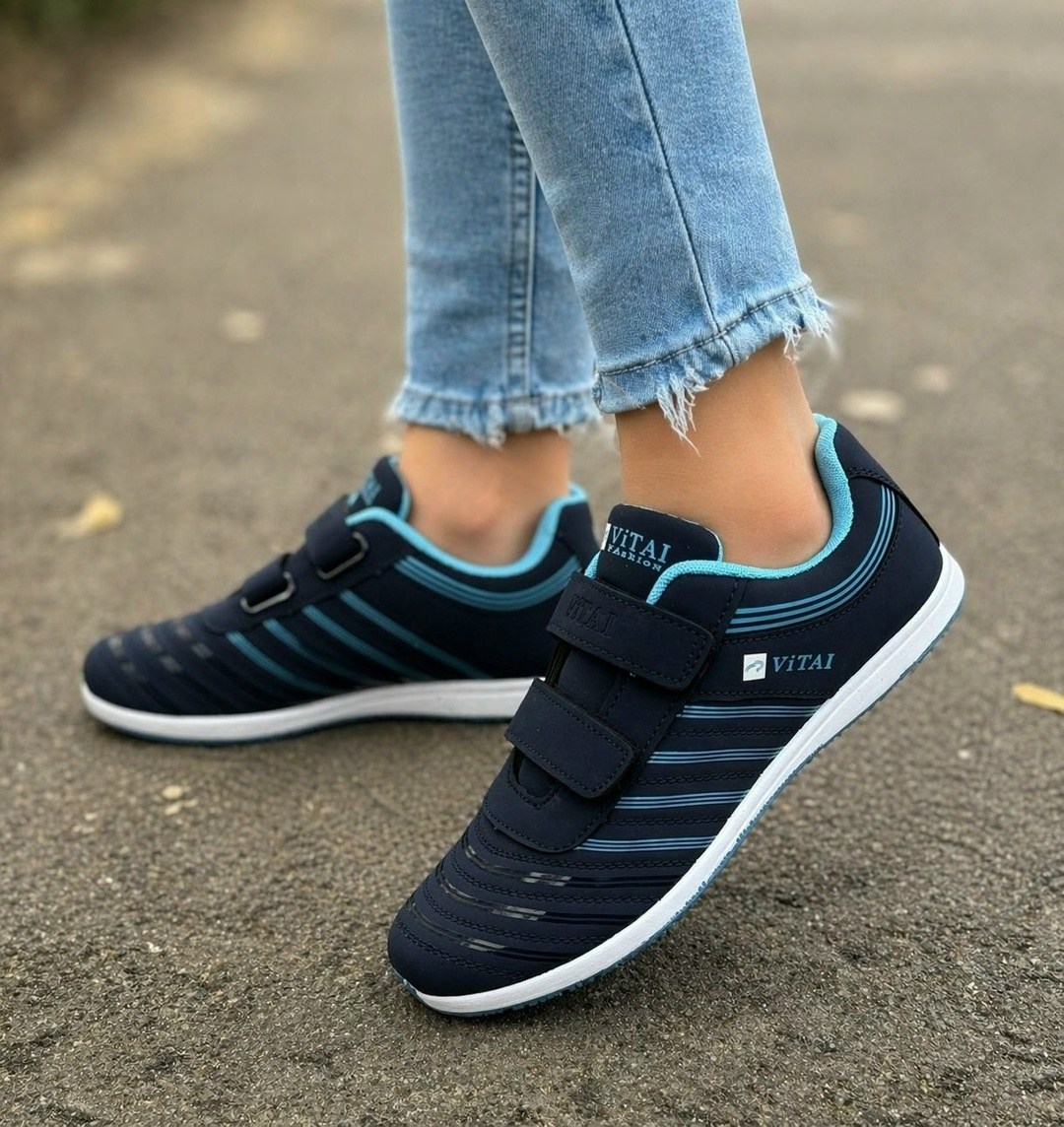 ,кроссовки женские,спортивная ,черно розовые кроссовки женские,кроссовки подростковые