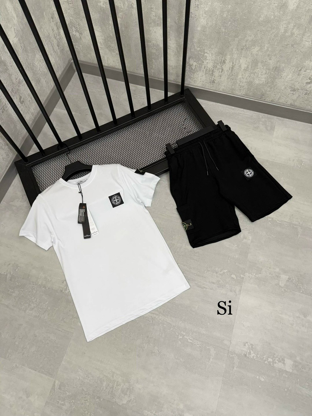 спортивный костюм stone island,летний костюм стон айленд,stone island шорты,костюм с шортам