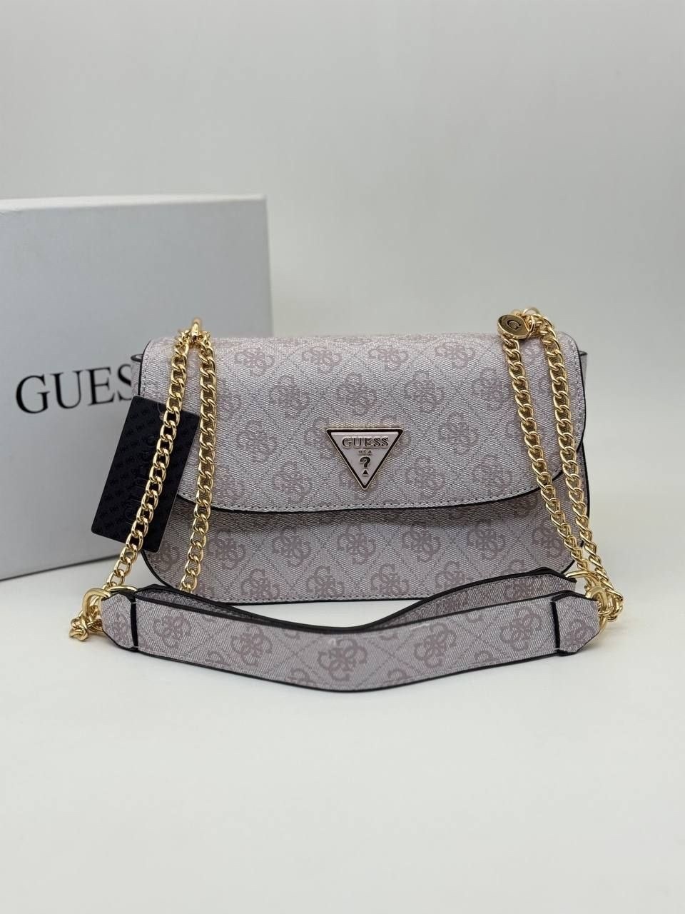 сумка женская guess,guess сумка на плечо кросс-боди,сумка guess,сумка guess через плечо,сумка guess alexie оригинал