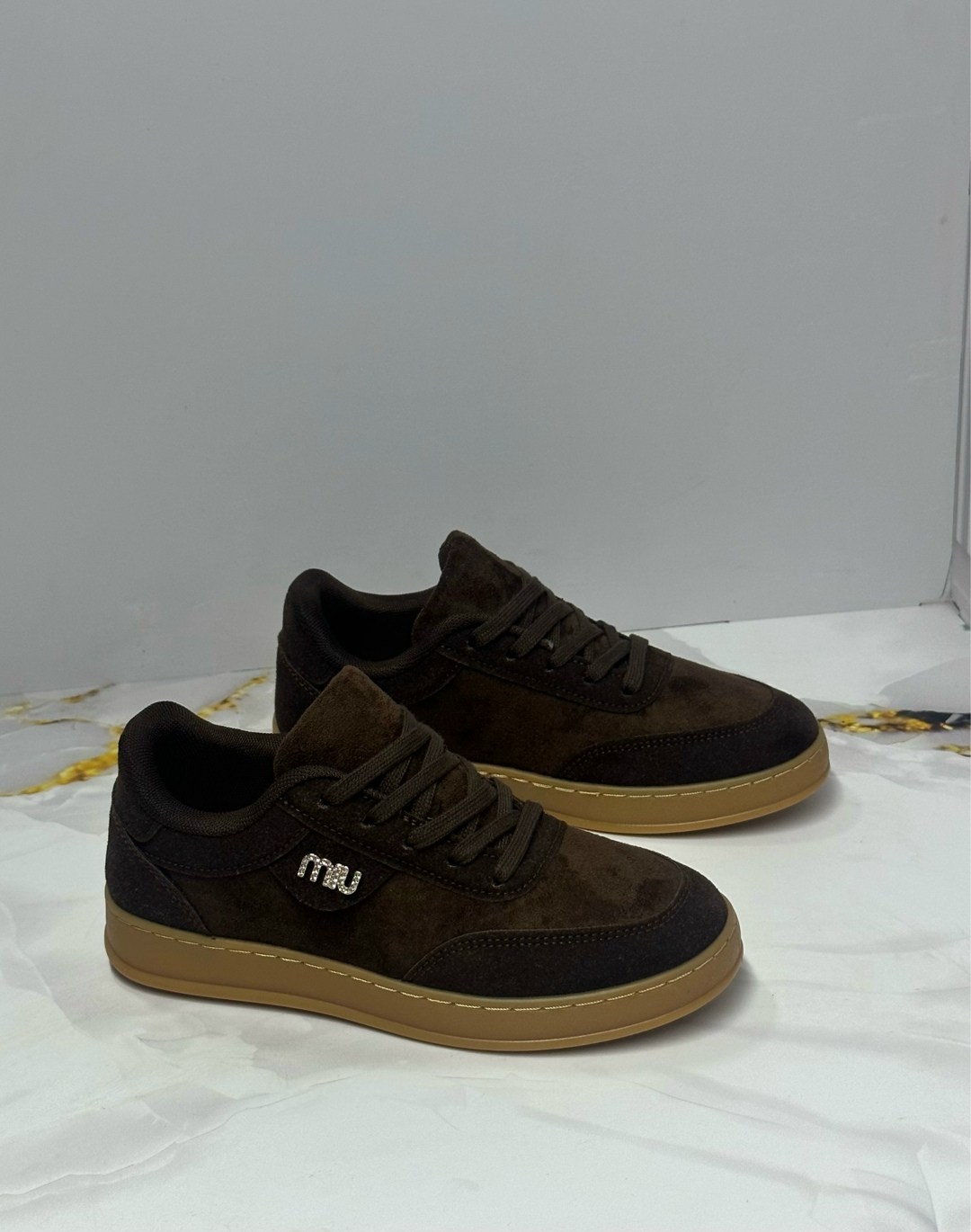 ,спортивная ,замшевые кроссовки,кроссовки замш,женские кроссовки