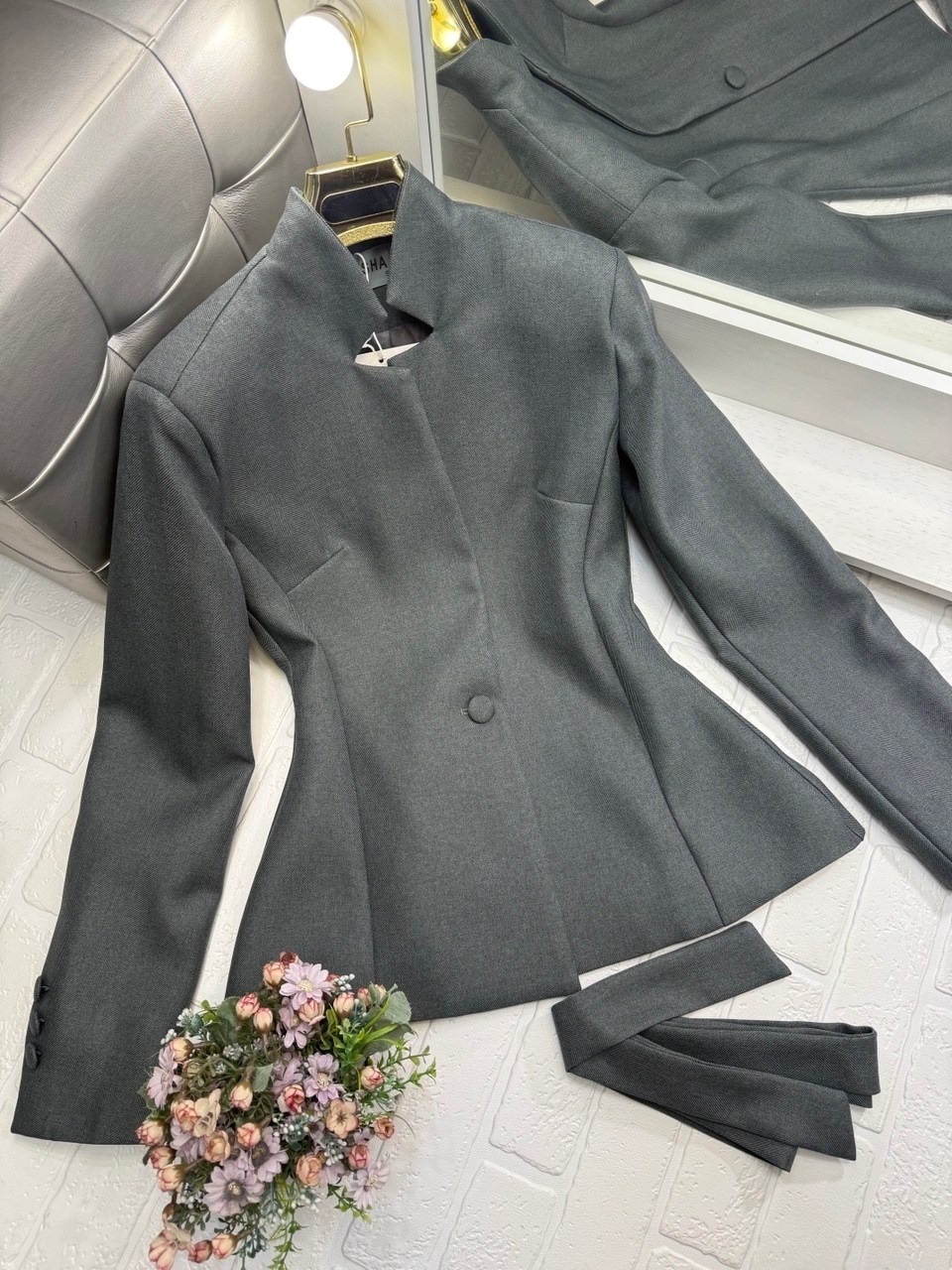 элегантный брючный костюм,костюм с жакетом,деловой брючной костюм,деловой костюм женский,женские костюмы