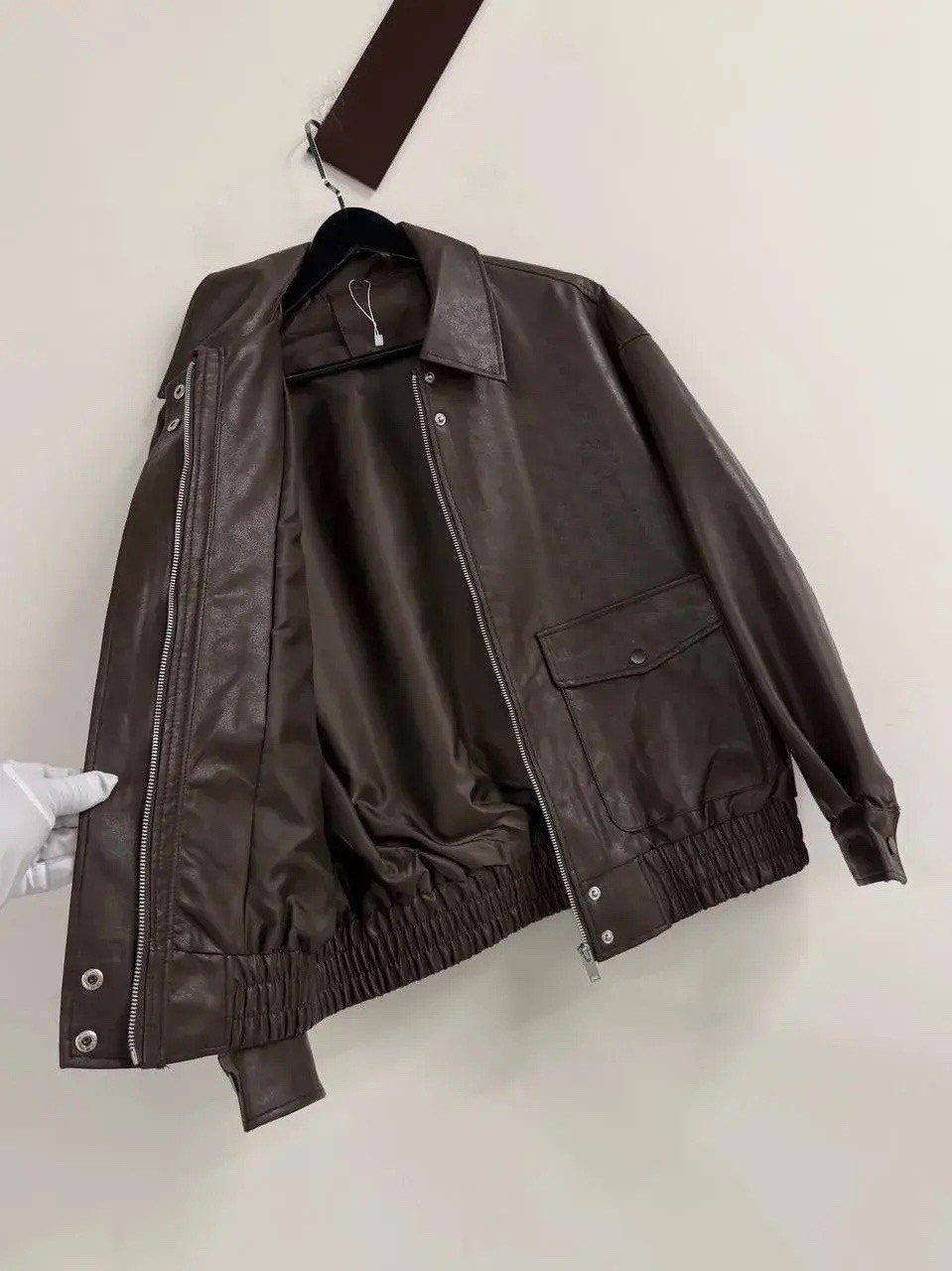 кожаная куртка,женская кожаная куртка,куртка из искусственной кожи женская,куртка бомбер,куртка женская