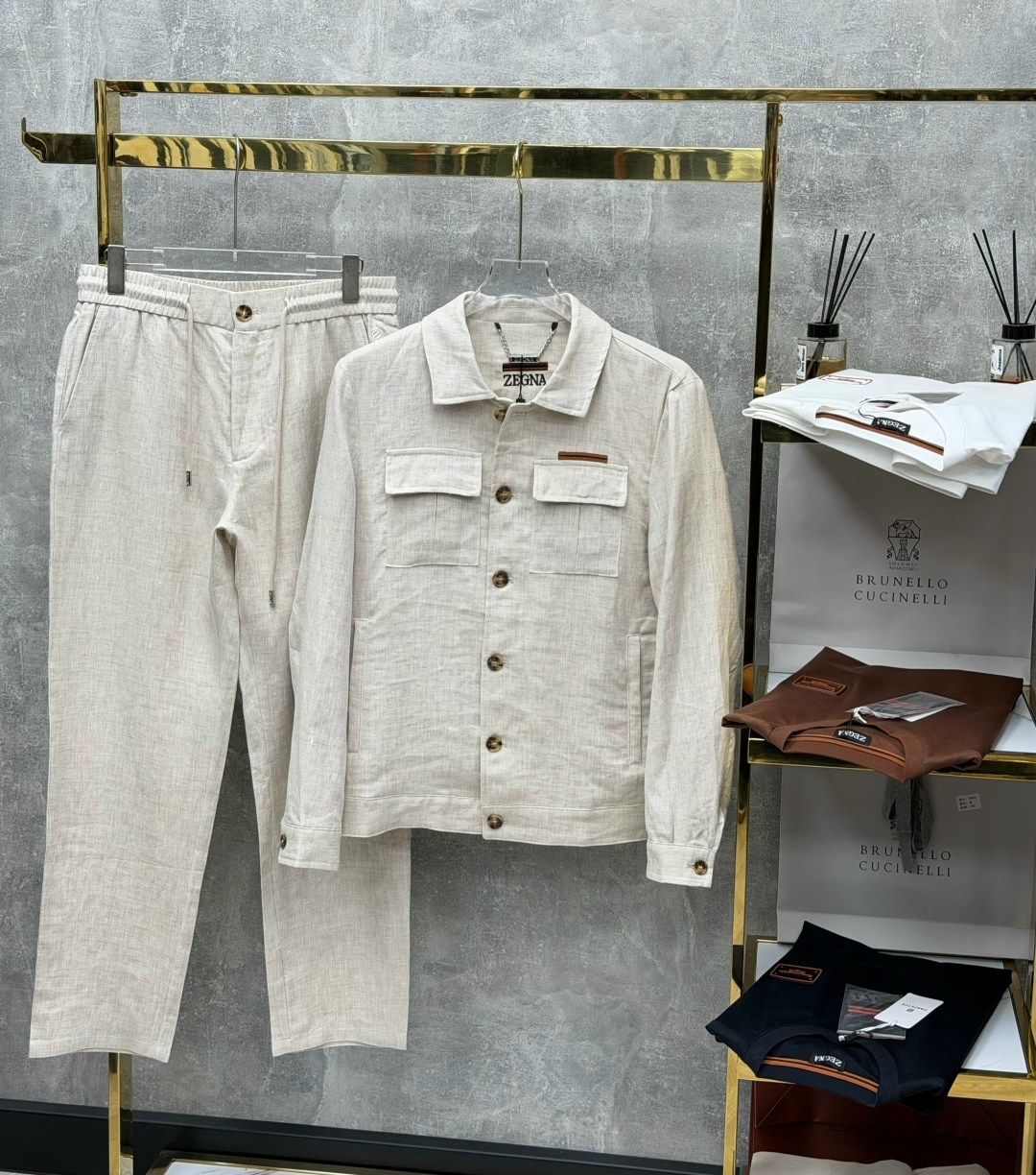 льняной костюм brunello cucinelli,мужской костюм льняной,льняной костюм tom ford,костюм льняной,льняной костюм мужской tom ford