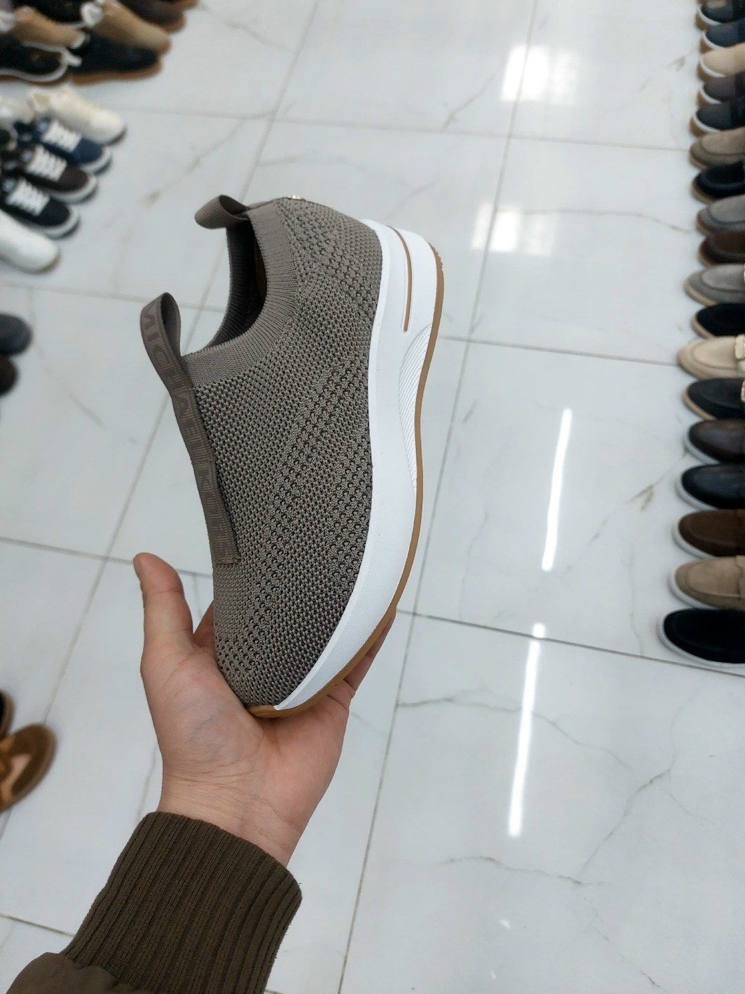 ,кроссовки женскиe,повседневная ,спортивная ,повседневные кроссовки