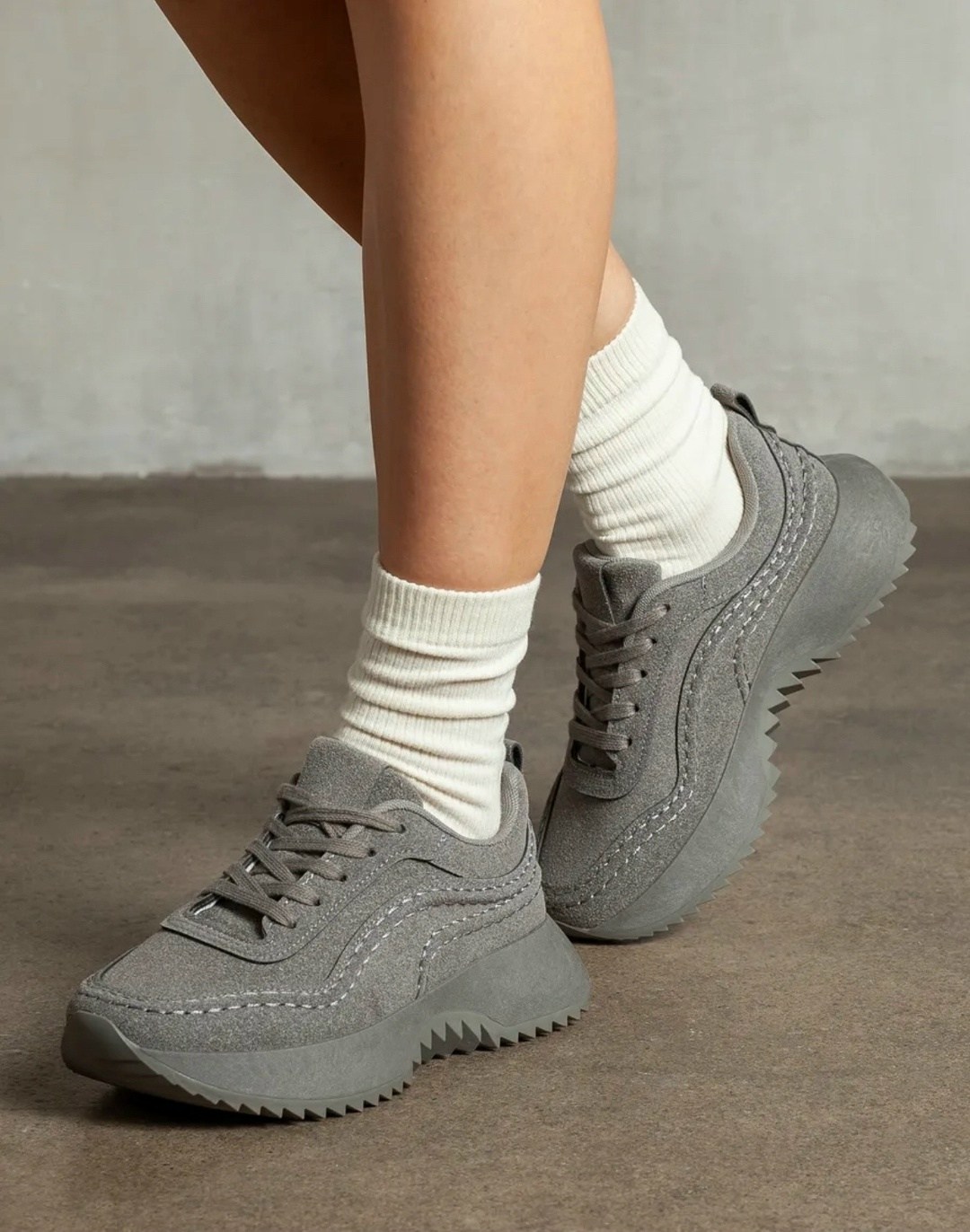 ,женские кроссовки,кроссовки замшевые демисезонные, женская,кроссовки замшевые