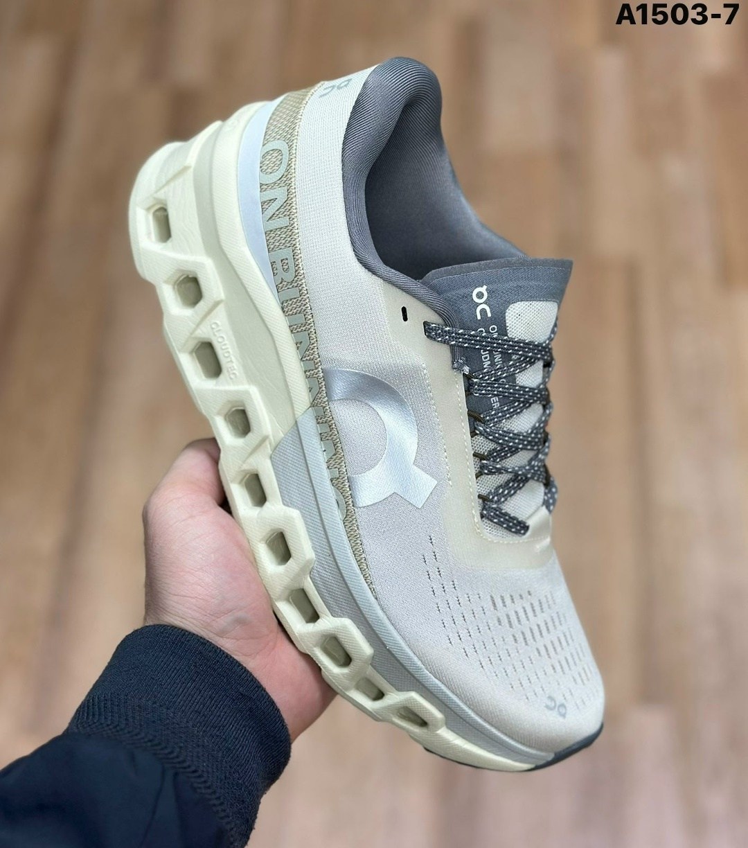 кроссовки,спортивная ,повседневные кроссовки,кроссовка,спортивные кроссовки