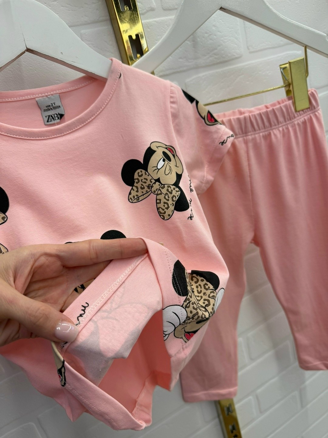 комплект одежды девочке,костюм для девочек,одежда для девочек,ребенок,спортивные костюмы для девочек