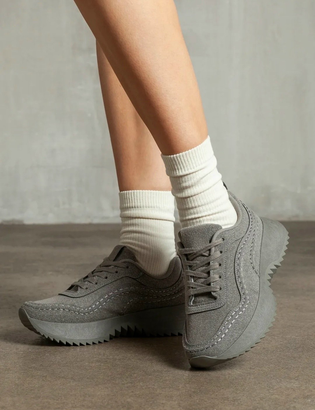 ,женские кроссовки,кроссовки замшевые демисезонные, женская,кроссовки замшевые