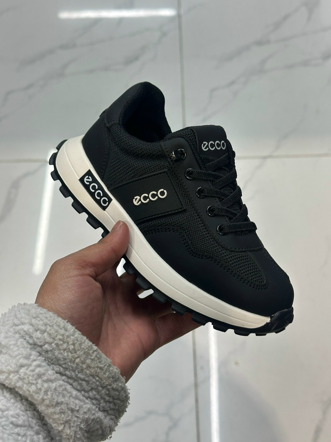 кроссовки ecco мужские,,кроссовки мужские зимние ecco,мужские кроссовки,кроссовки для мужчин