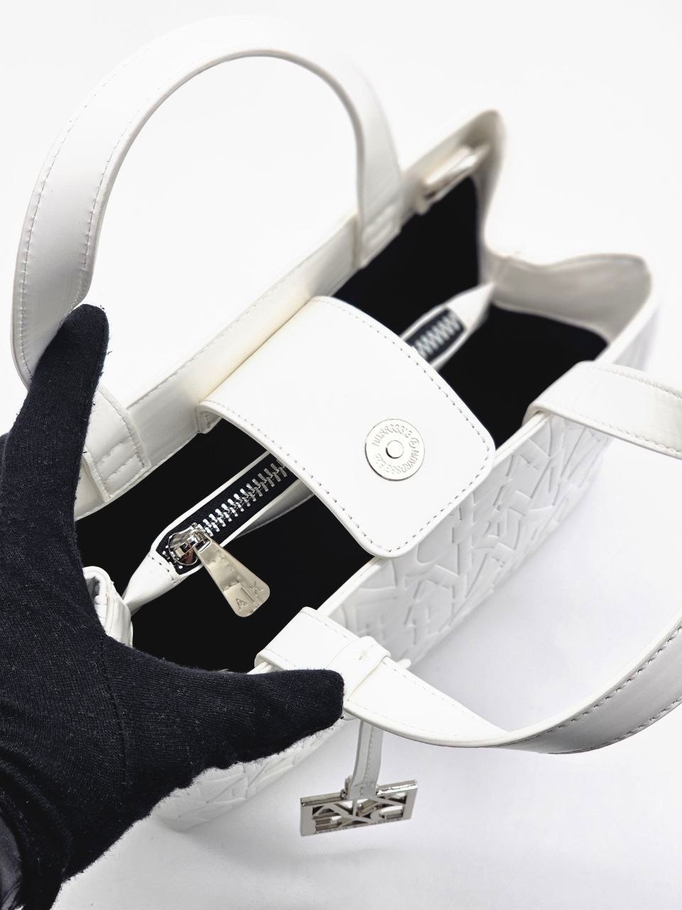 сумка армани эксчендж женская,белая сумка,сумка женская белая,белая сумочка,сумка белая мери кей