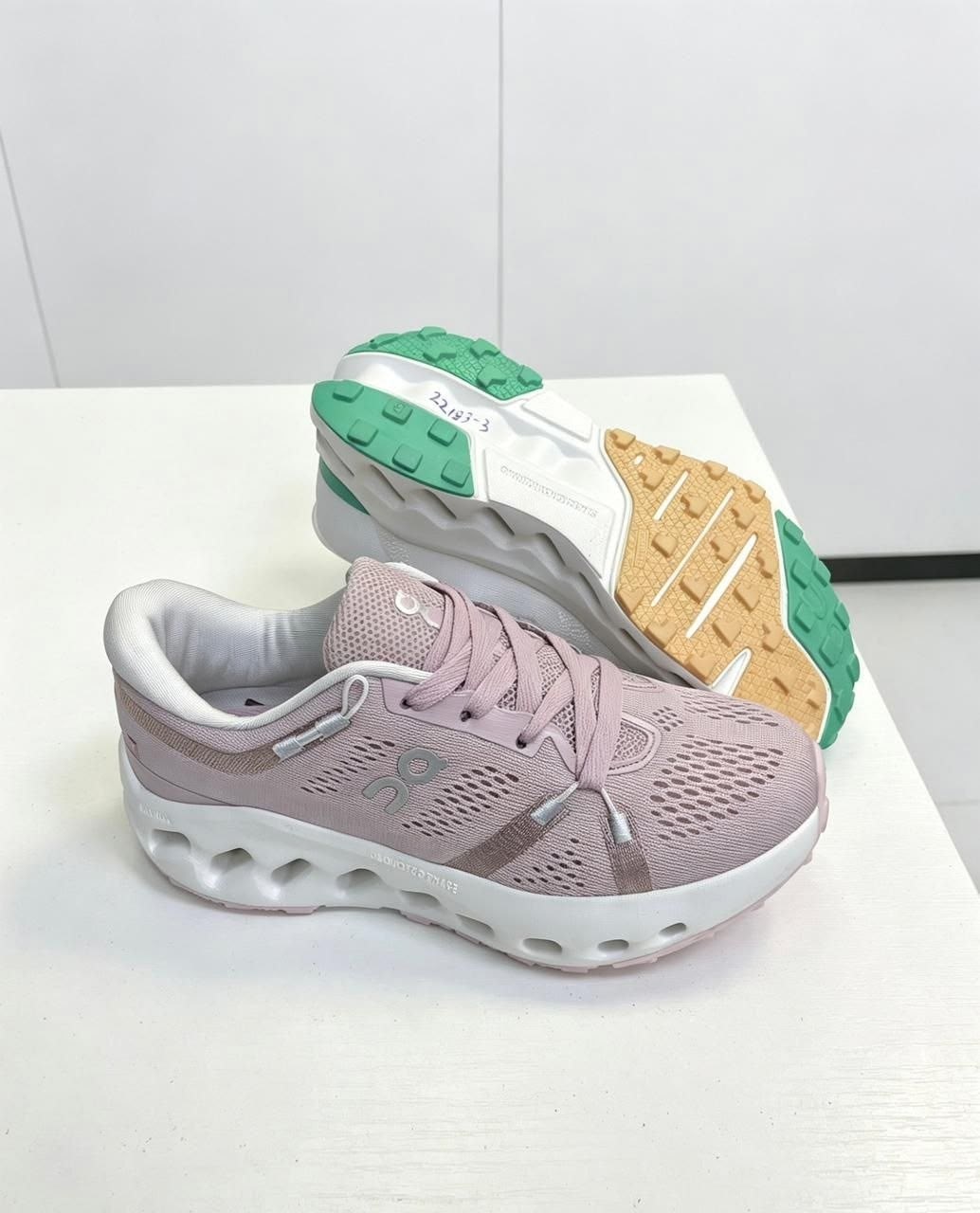 кроссовки,кроссовки женскиe,кроссовки on,мужские и женские кроссовки, для бега