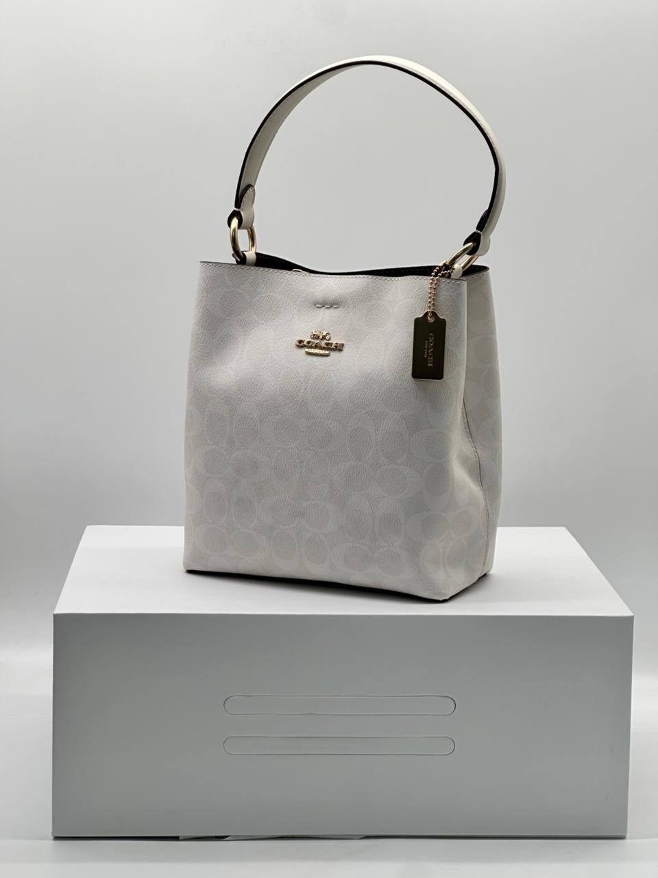 coach сумка,coach сумка женская,сумка,брендовая сумка через плечо coach,сумка шоппер через плечо coach