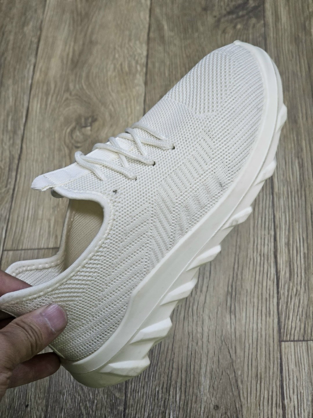 кроссовки,кроссовки женскиe,спортивные кроссовки, спортивные,кроссовки дышащие