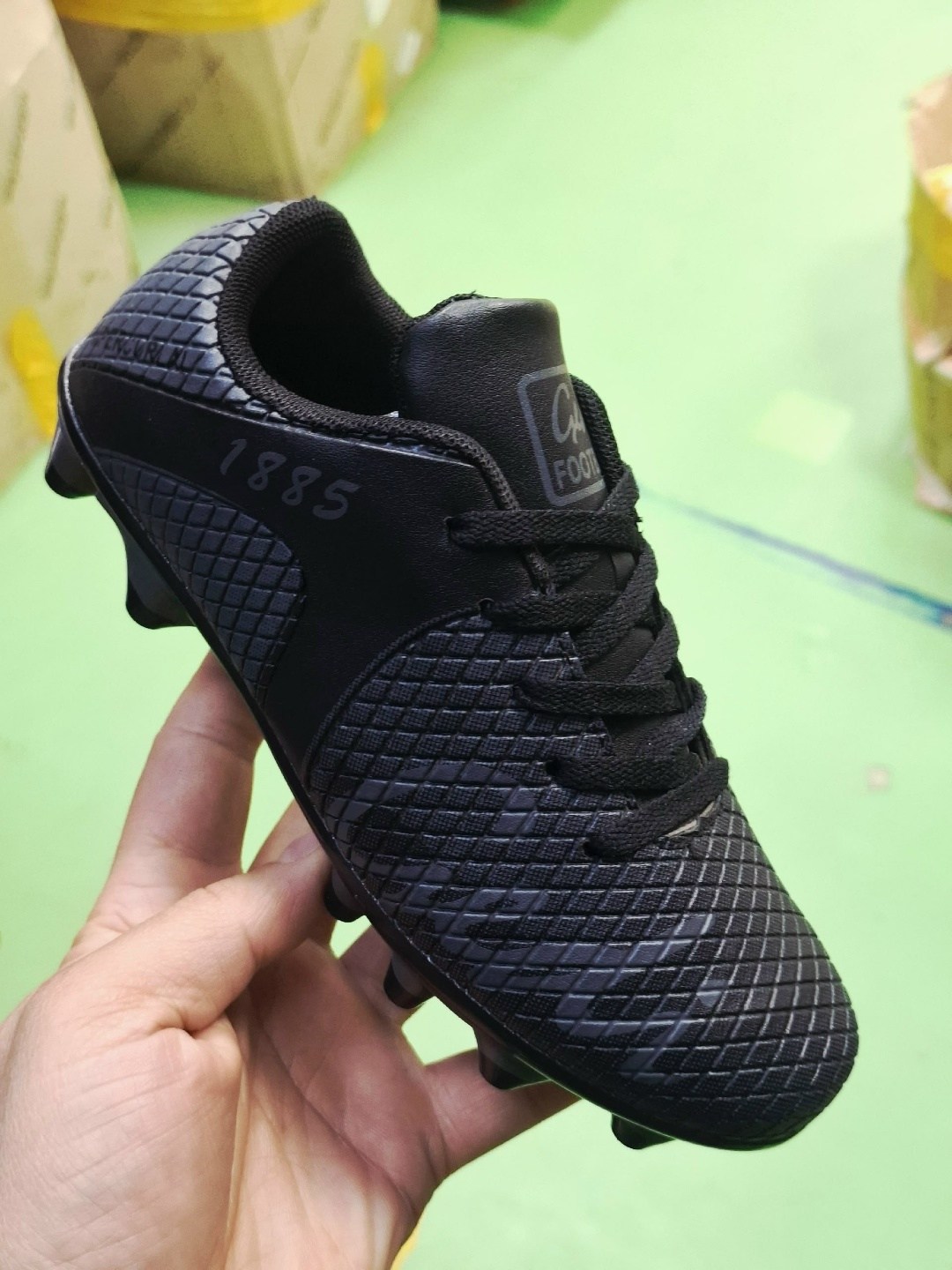 сороконожка для футбола,футбольная ,бутсы футбольные сороконожки детские,футбольная бутса,футбольные кроссовки