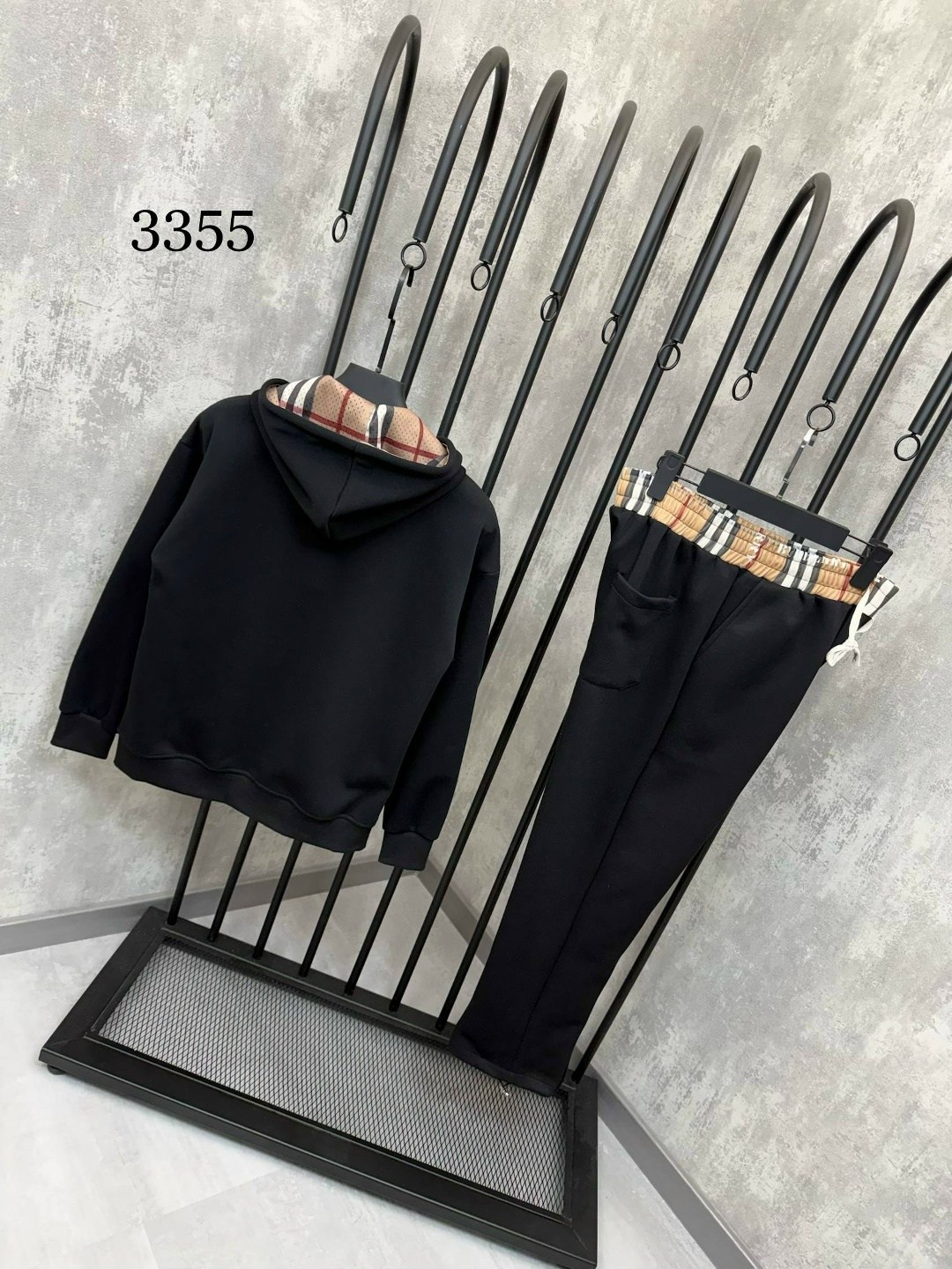 костюм спортивный burberry,burberry tracksuit,спортивные костюм,костюм спортивный мужской burberry повседневный черный,спортивный костюм brunello cucinelli