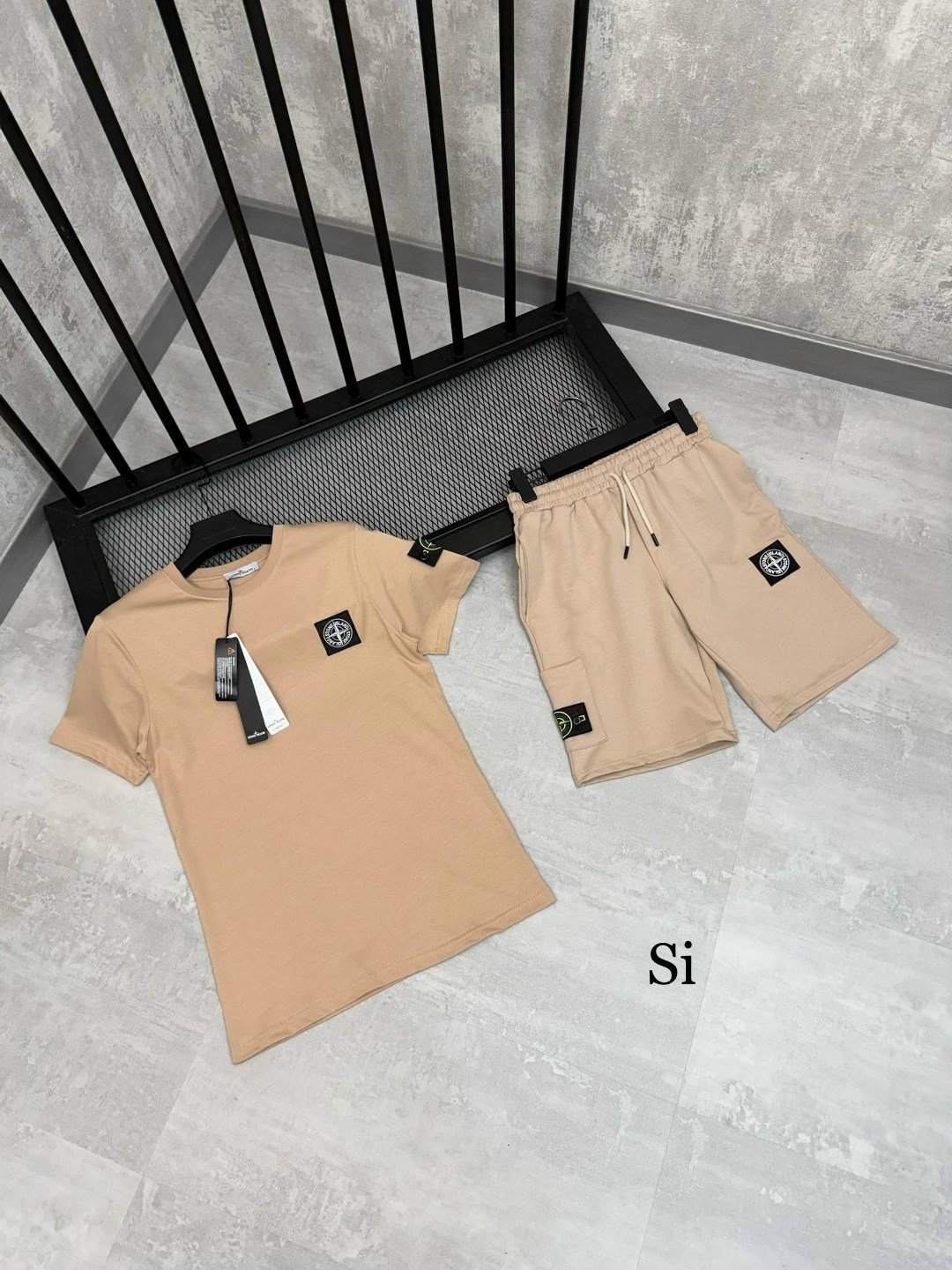 спортивный костюм stone island,летний костюм стон айленд,stone island шорты,костюм с шортам