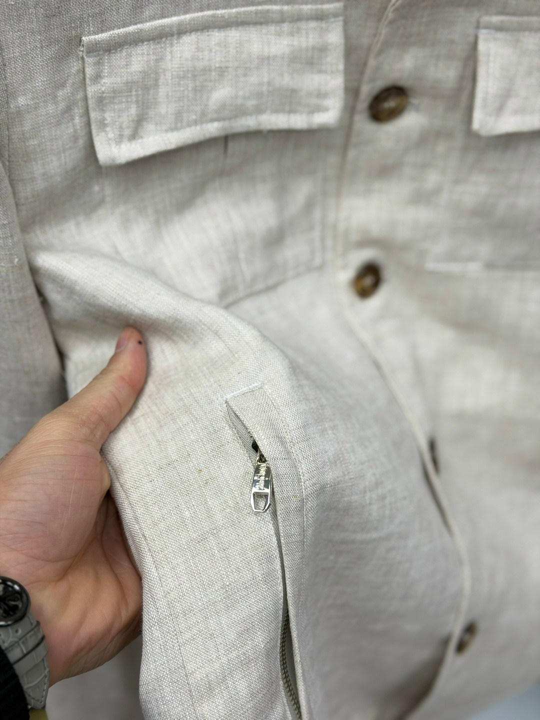 льняной костюм brunello cucinelli,мужской костюм льняной,льняной костюм tom ford,костюм льняной,льняной костюм мужской tom ford