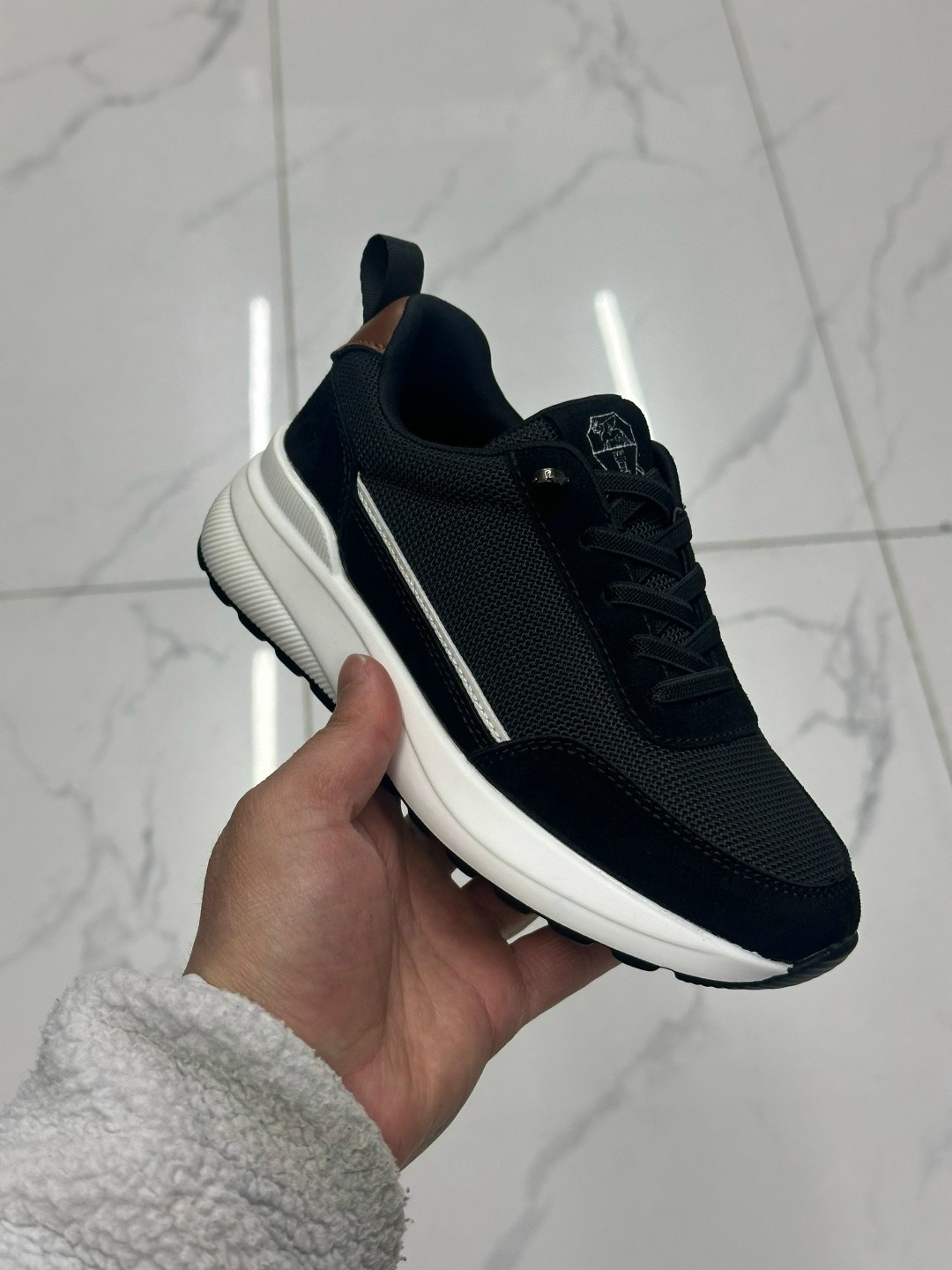 кроссовки женскиe,,синие кроссовки,кроссовки мужские,спортивная