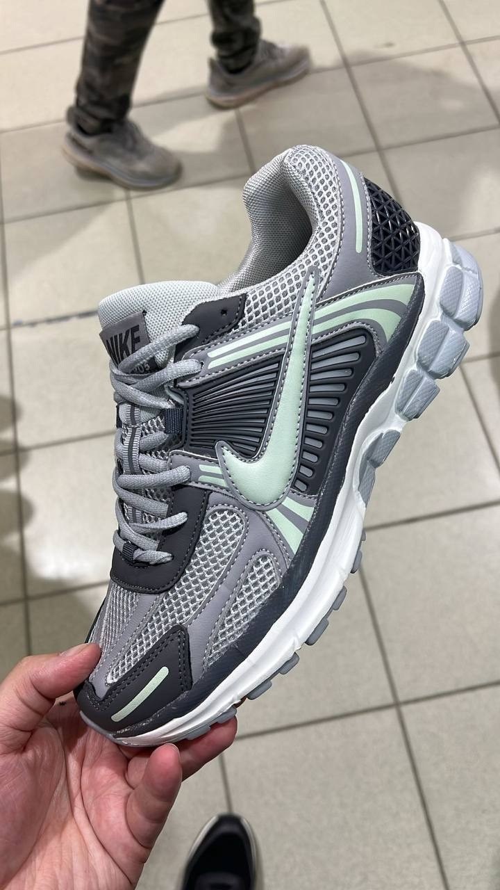 nike zoom vomero 5,nike air zoom vomero 5,кроссовки zoom vomero 5 nike,кроссовки nike air zoom vomero 5,nike air zoom vomero 5 se sp