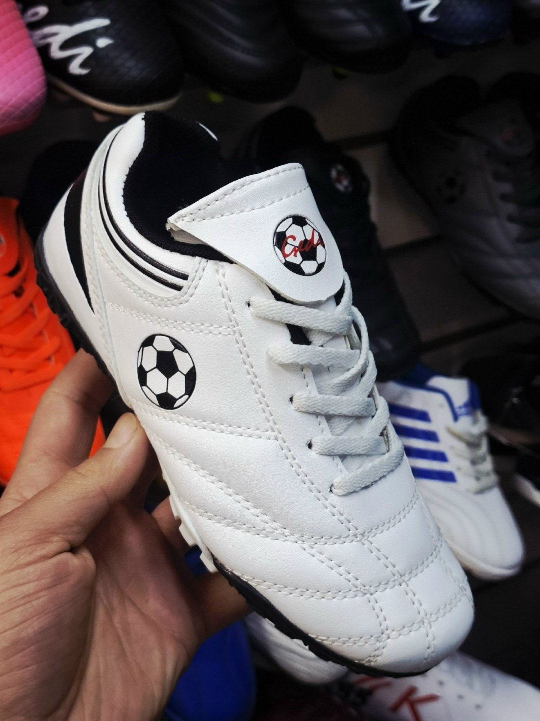 футбольная ,футбольная бутса,футбольные кроссовки,кроссовки, для футбола