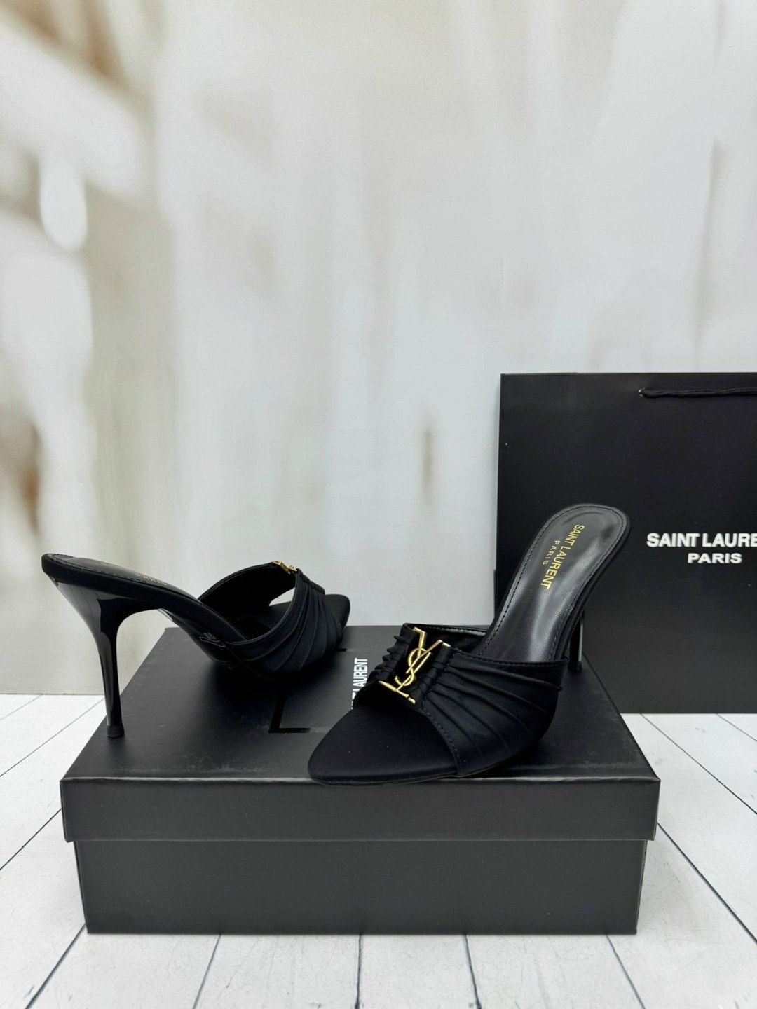 ,туфли yves saint laurent,босоножки yves saint laurent,женская ,saint laurent туфли