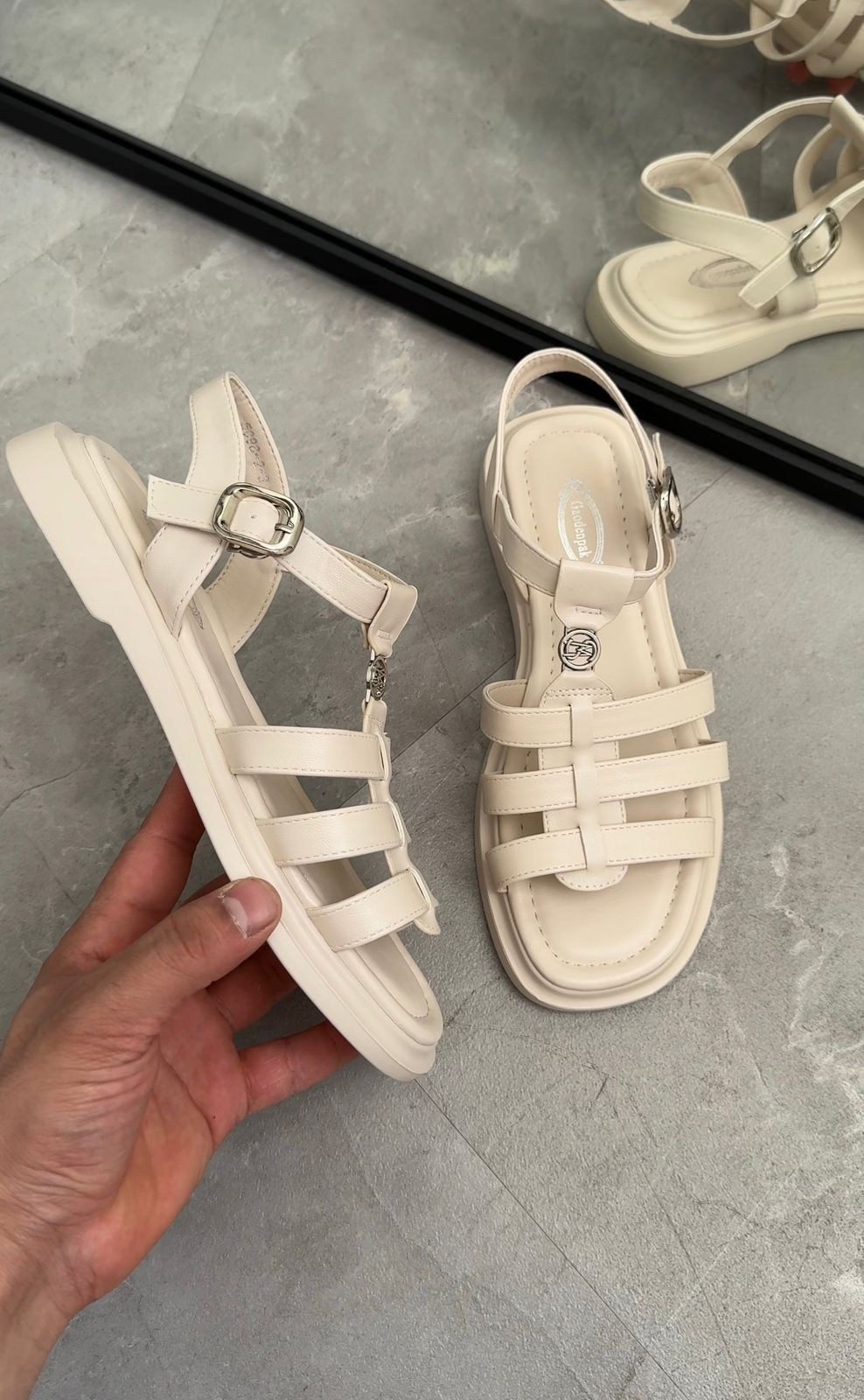 босоножки стильные,женские босоножки,,сандалии,сандалии женские